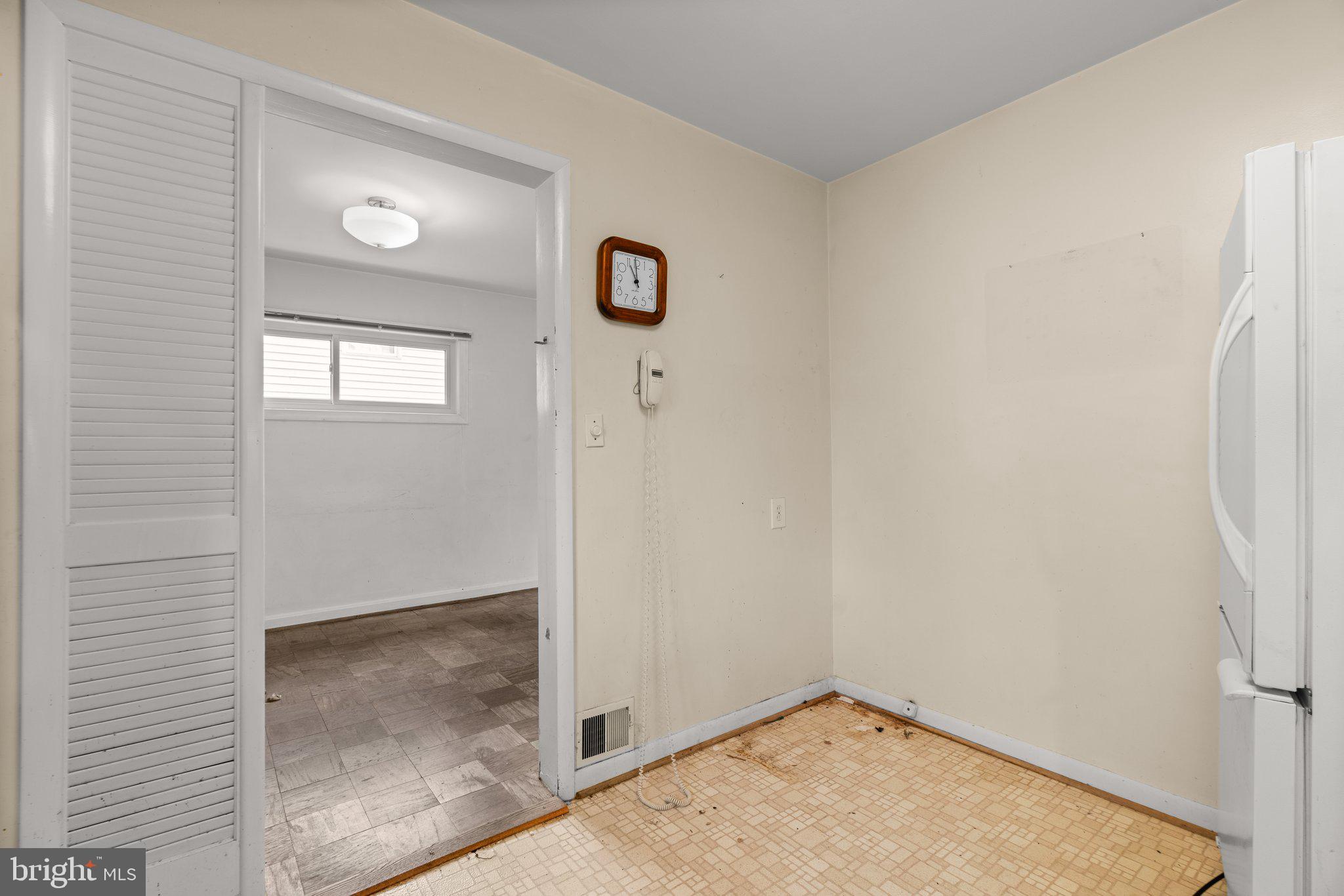 ROYAL VIEW - Residential