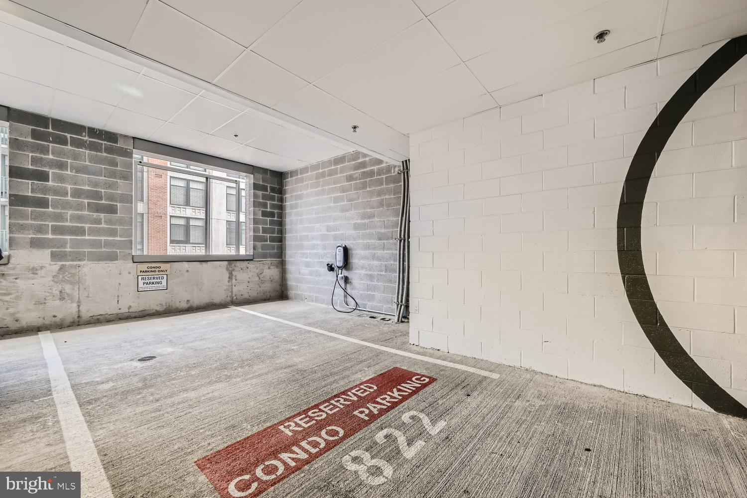 HARBOR EAST - Residential