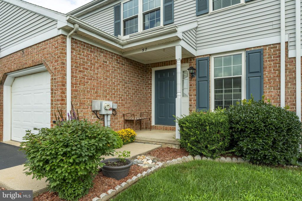 Photo of 57 Tupelo Street, LITITZ, PA 17543 (MLS # PALA2073318)