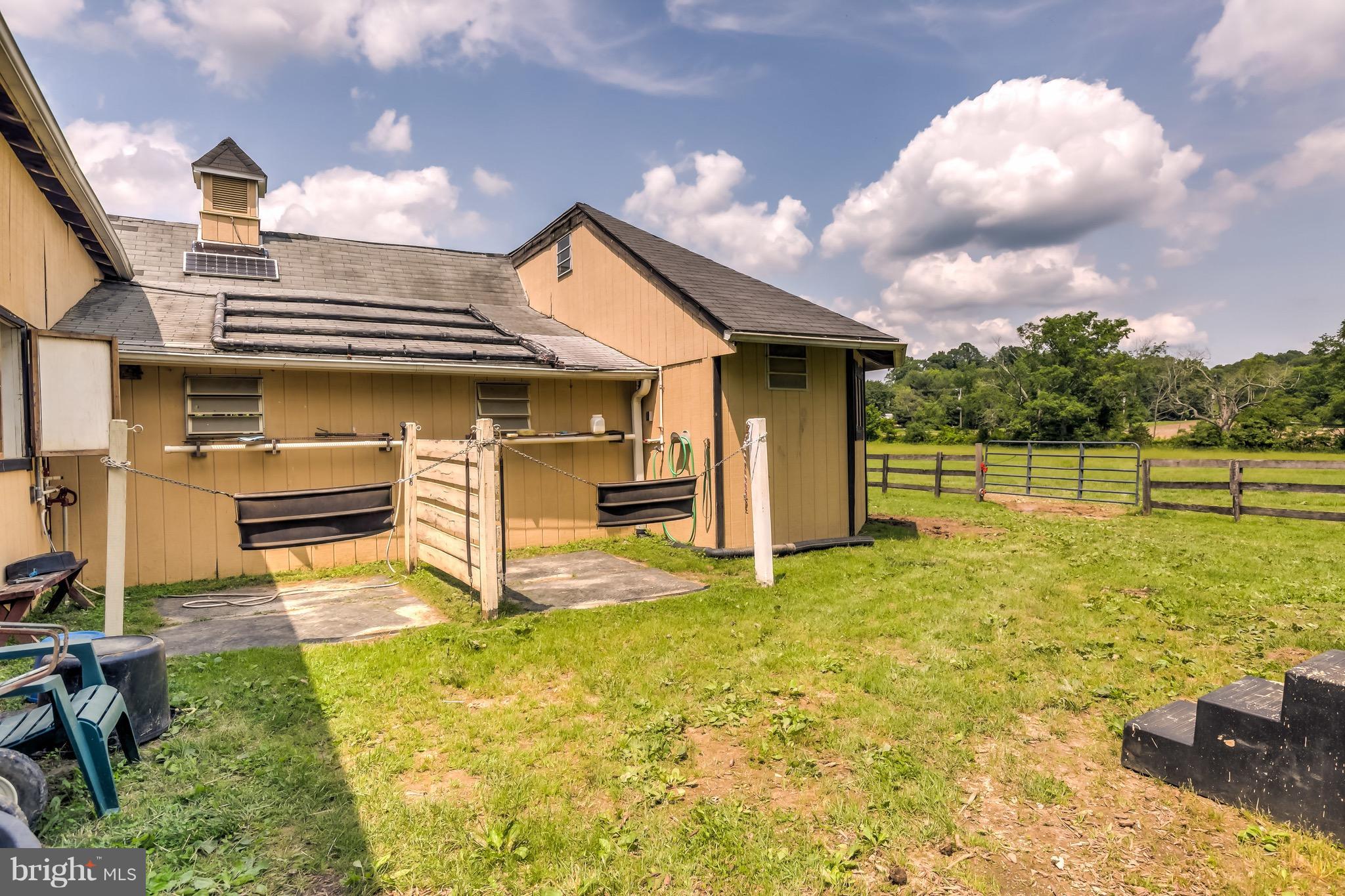 BELFAST VALLEY - Farm