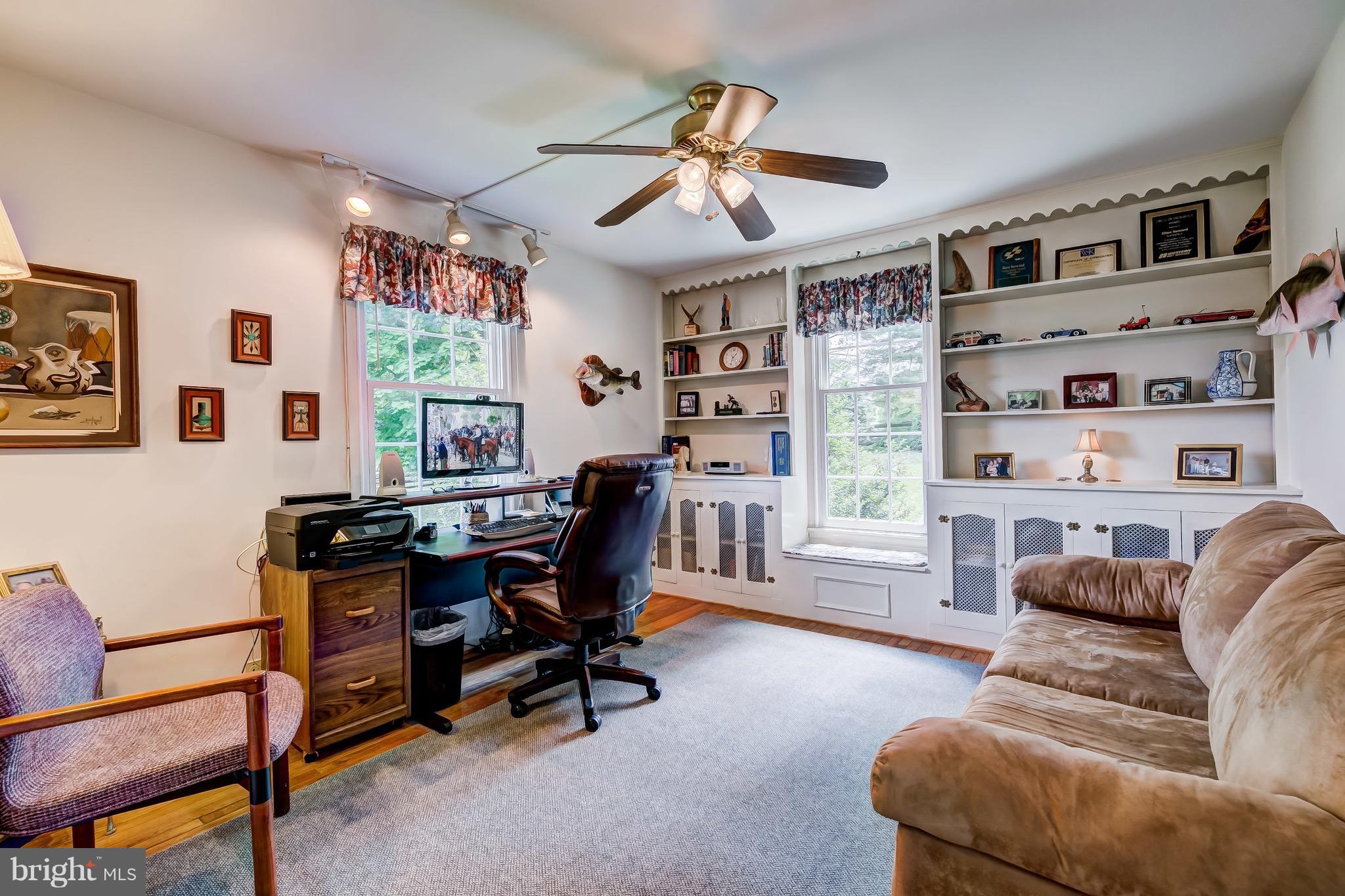 BELFAST VALLEY - Farm