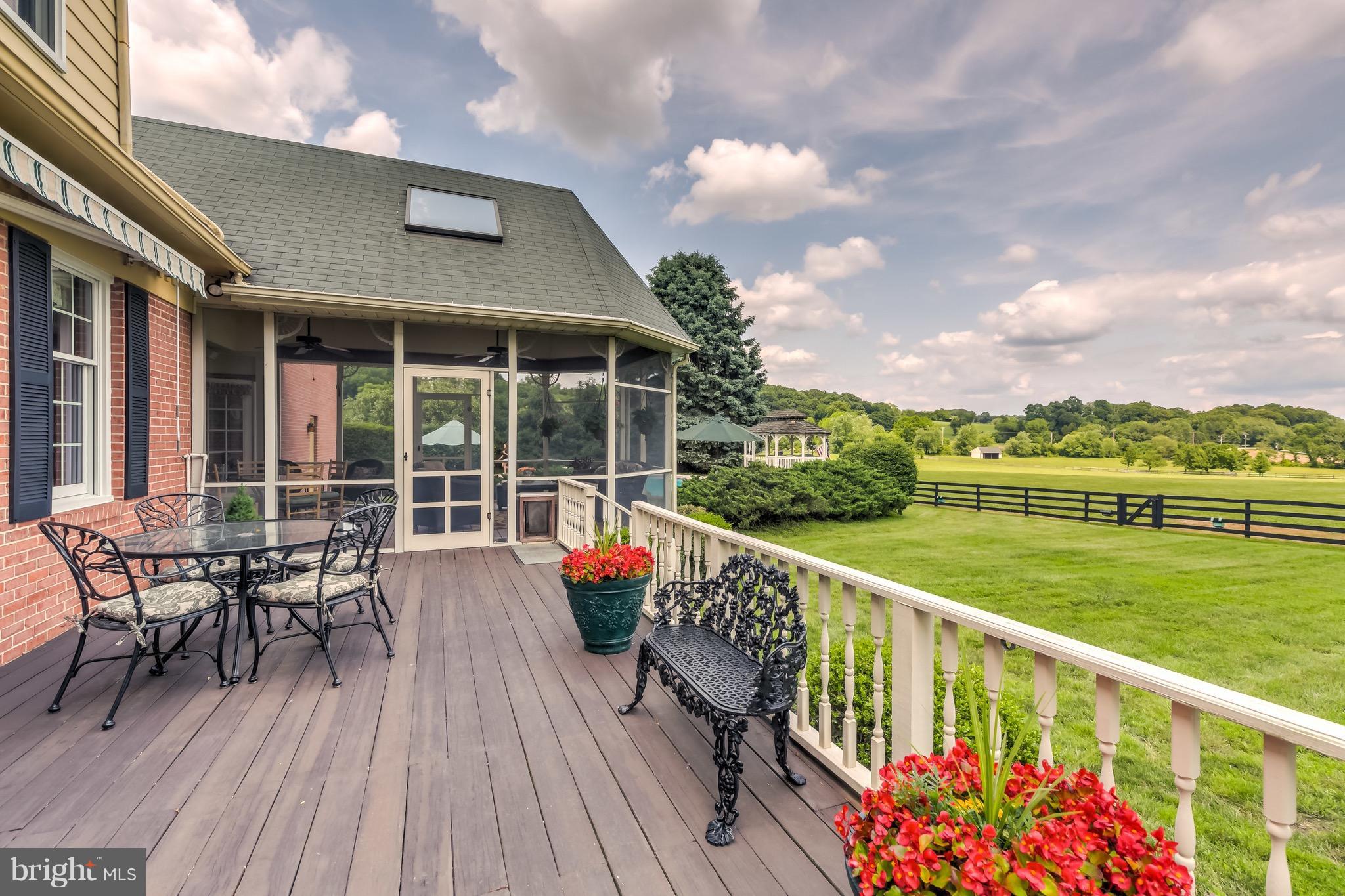 BELFAST VALLEY - Farm