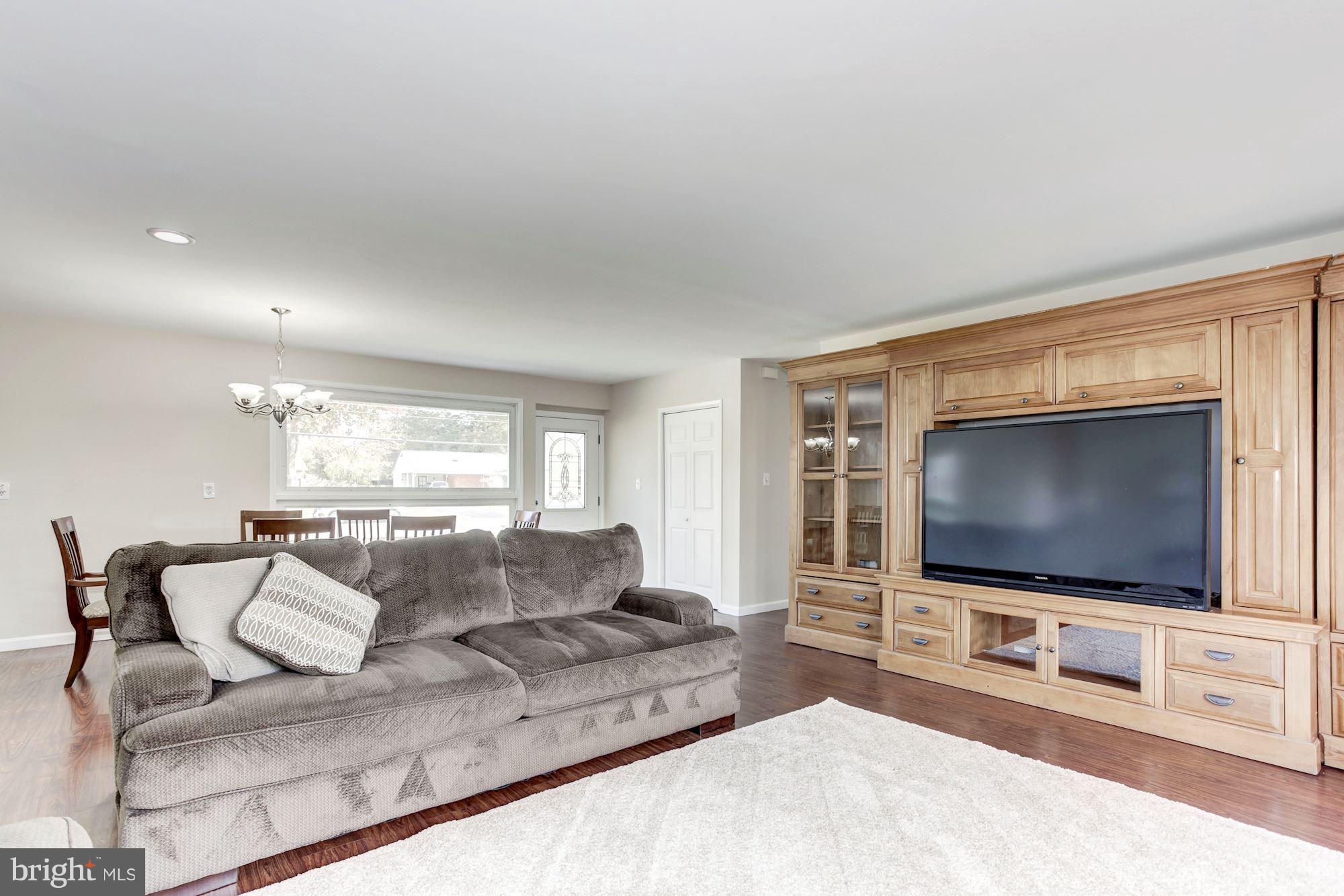 SPRINGFIELD - Residential