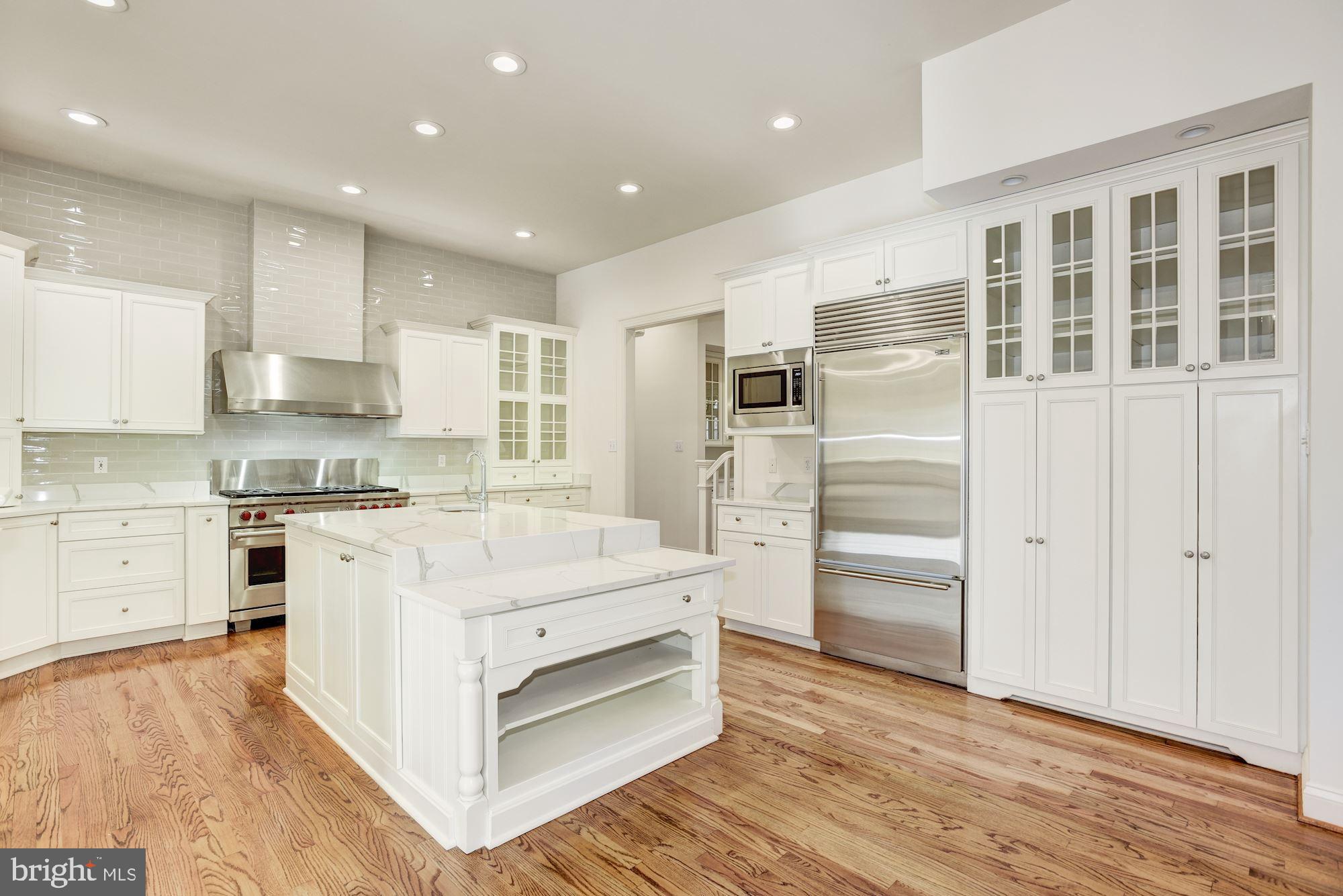 BRYAN POND - Residential