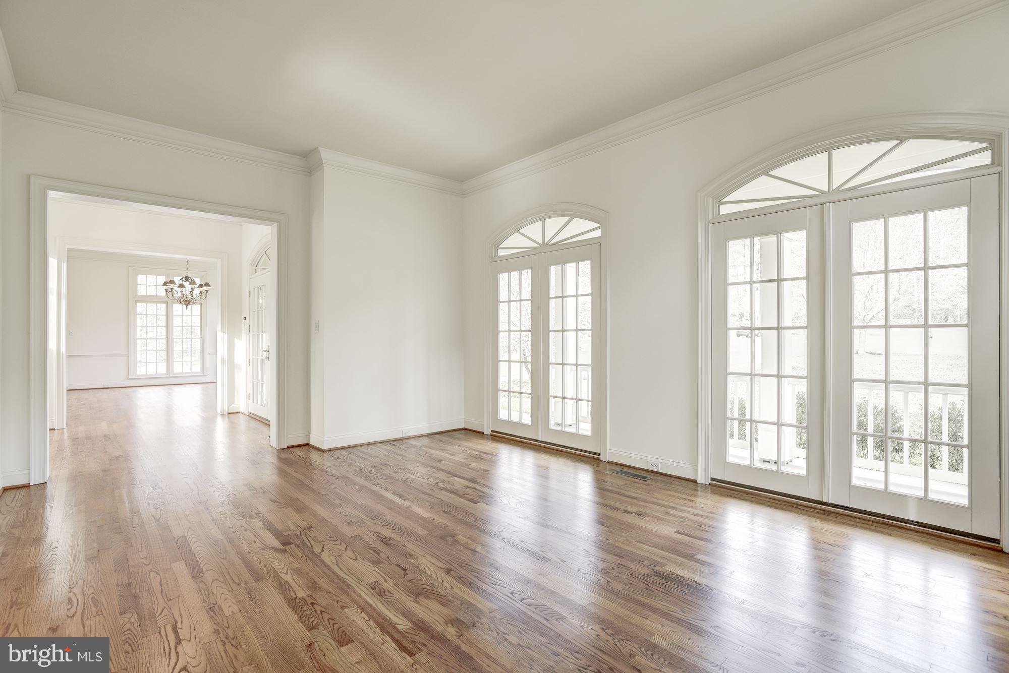 BRYAN POND - Residential