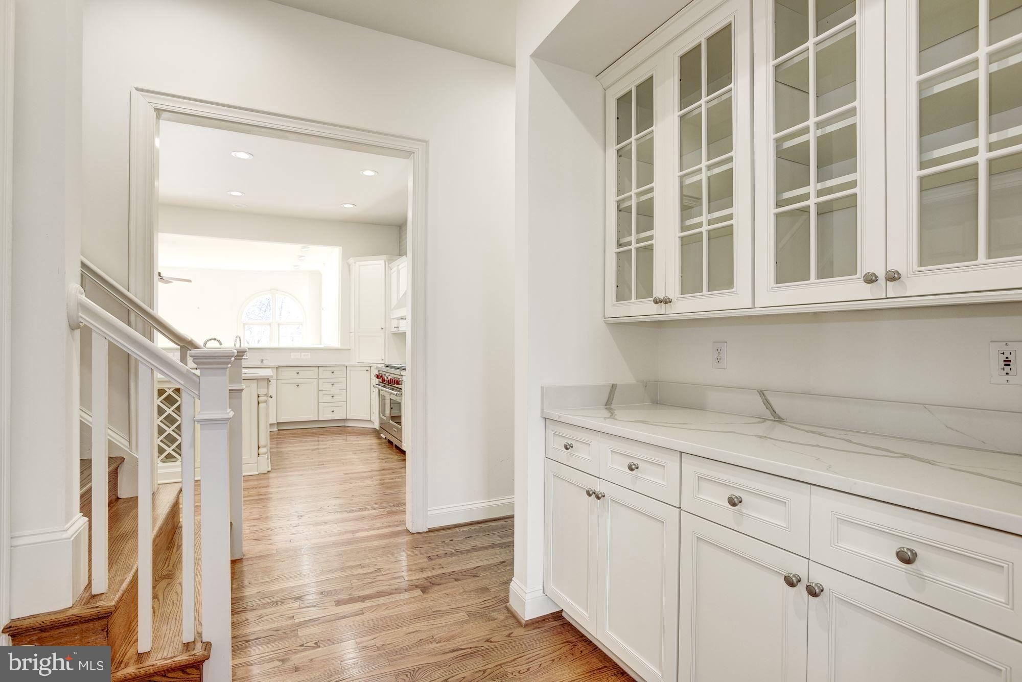 BRYAN POND - Residential