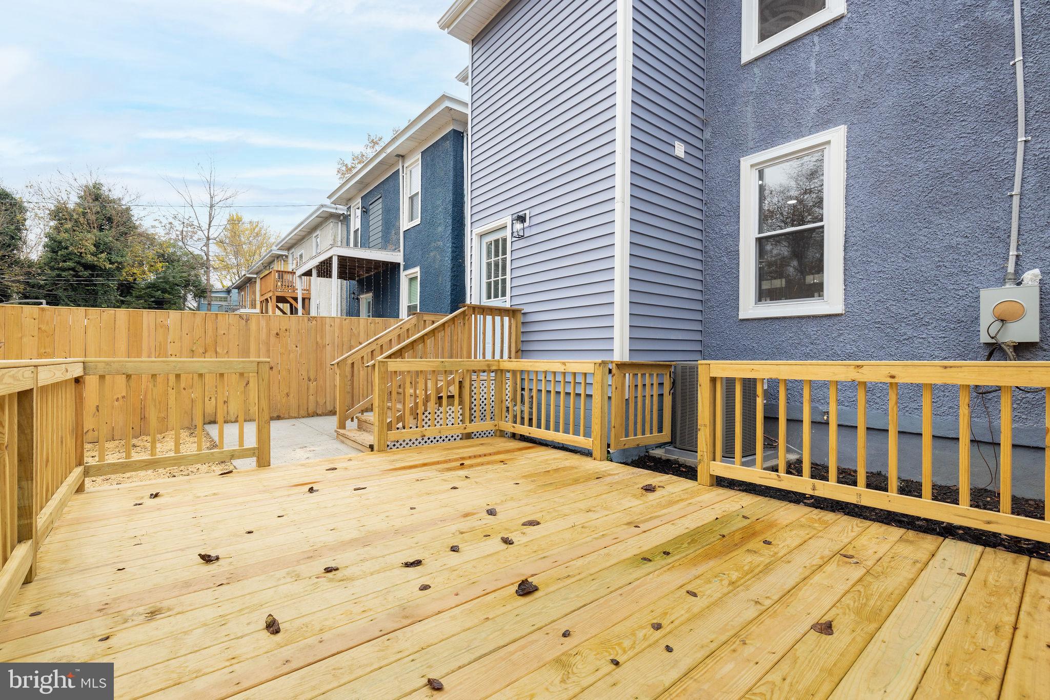 NORTH HIGHLAND PARK - Residential