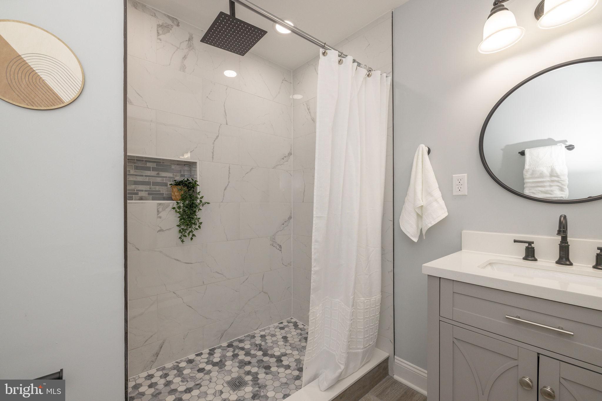 NORTH HIGHLAND PARK - Residential