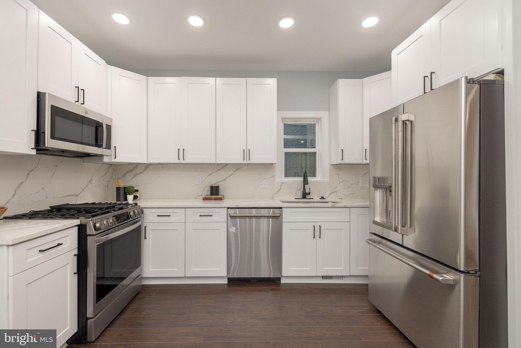 NORTH HIGHLAND PARK - Residential