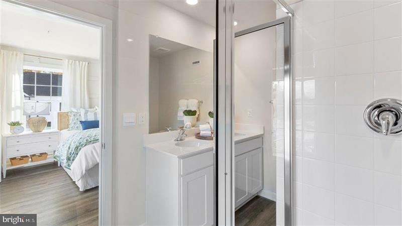 SPRING GARDEN MEADOWS - Residential