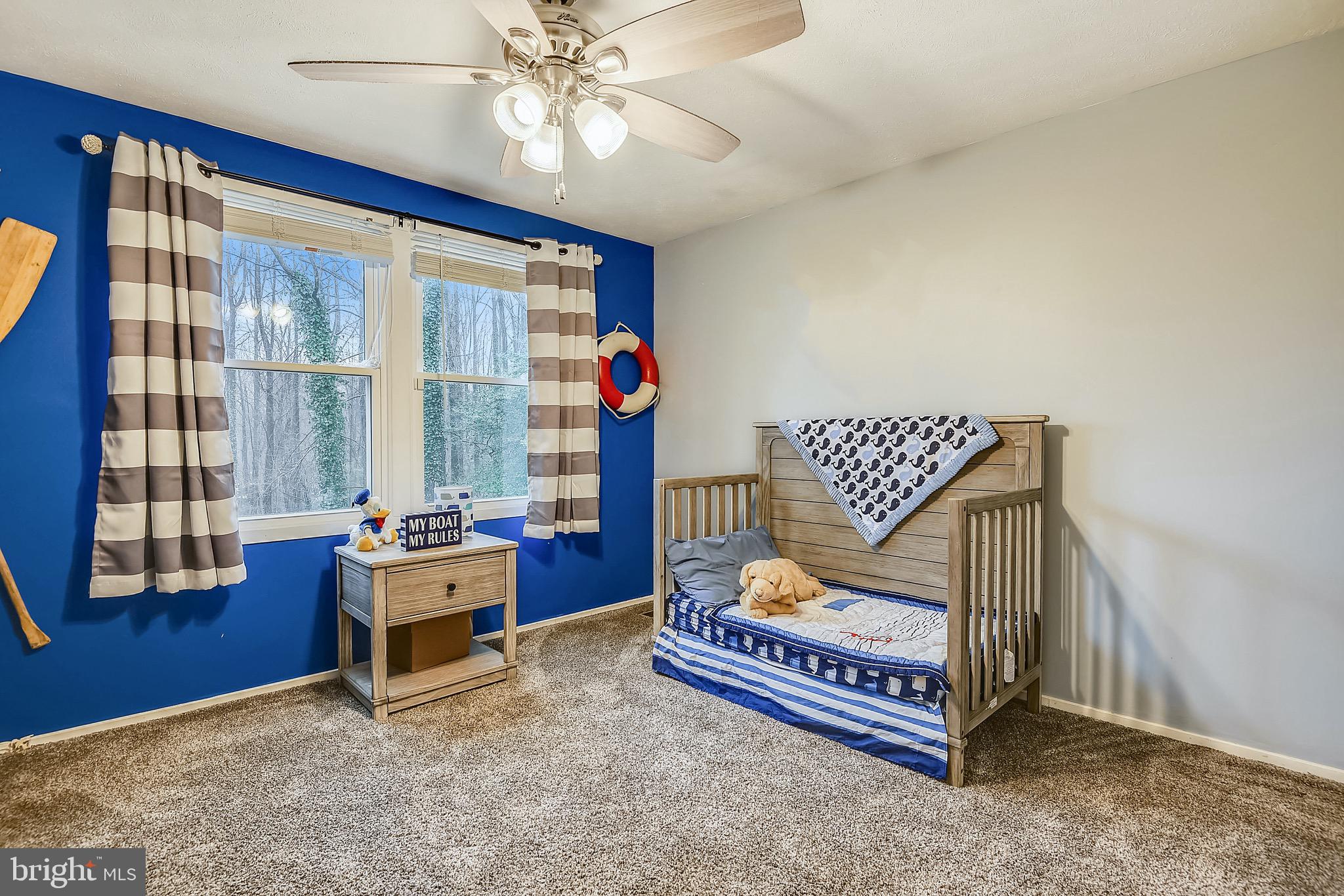 WHISPERING WOODS - Residential