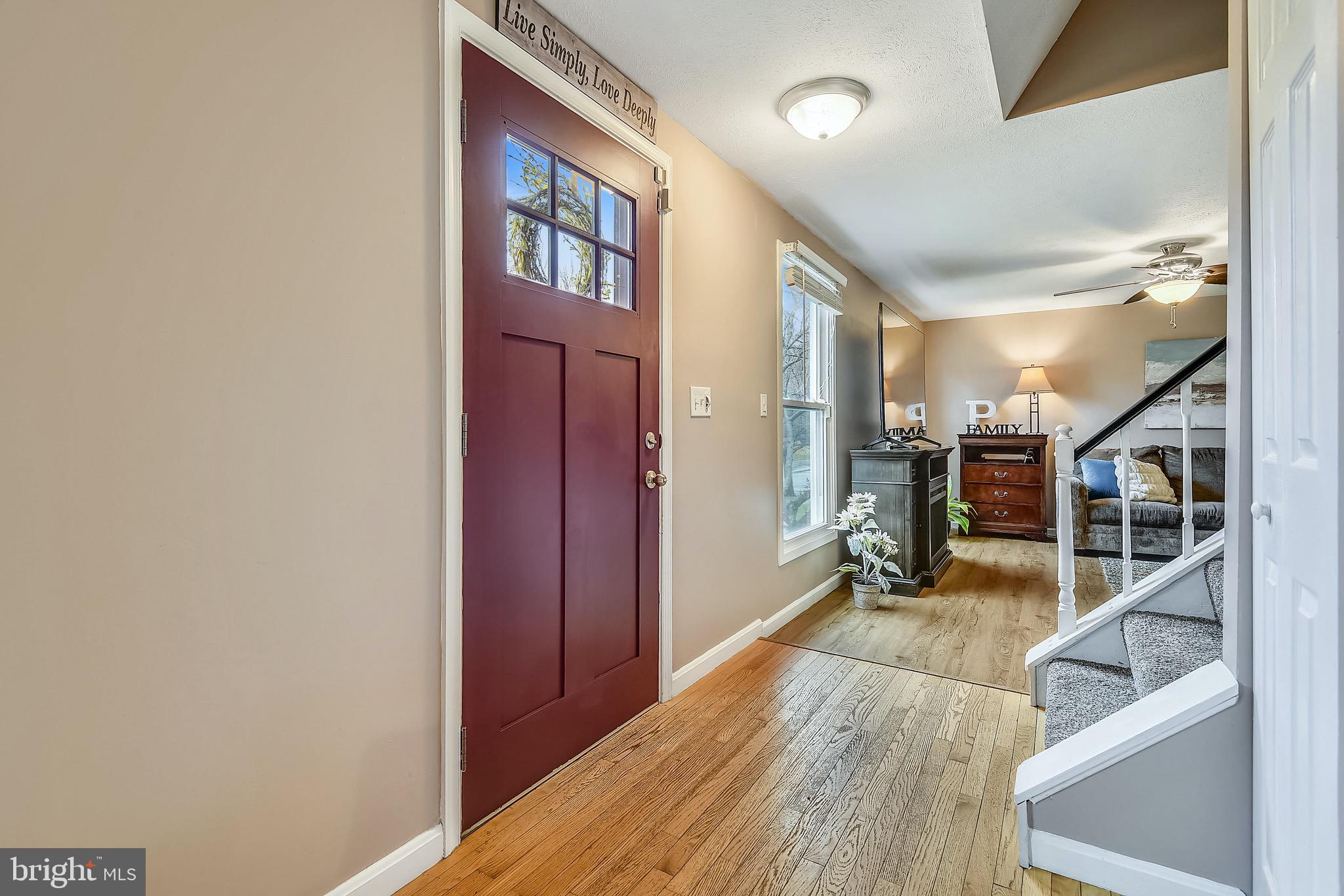 WHISPERING WOODS - Residential