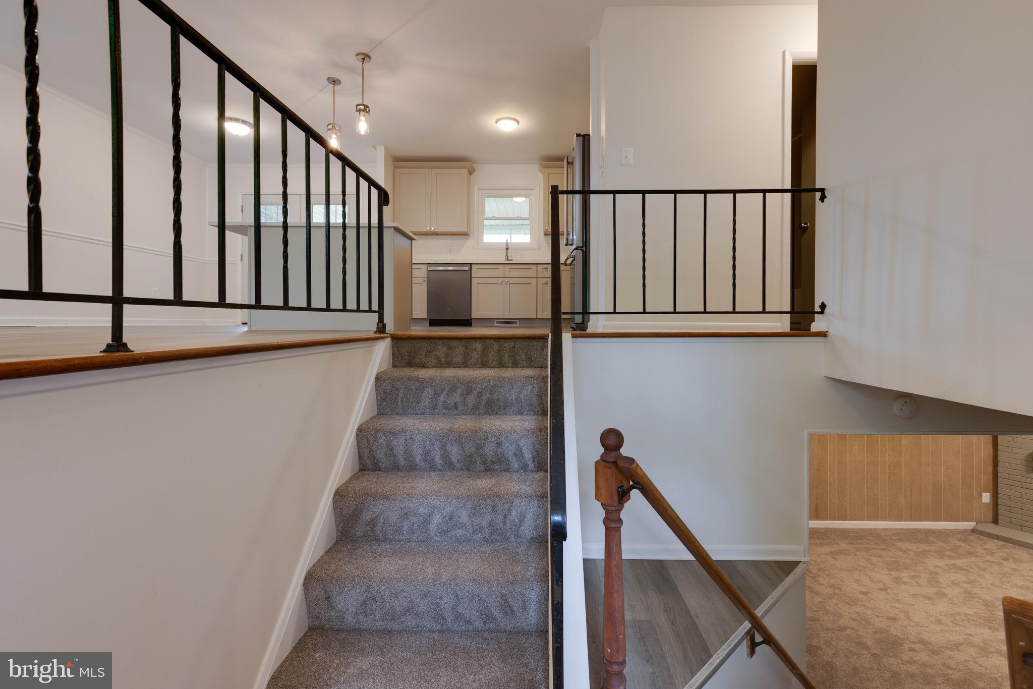 BRIGHT OAKS - Residential