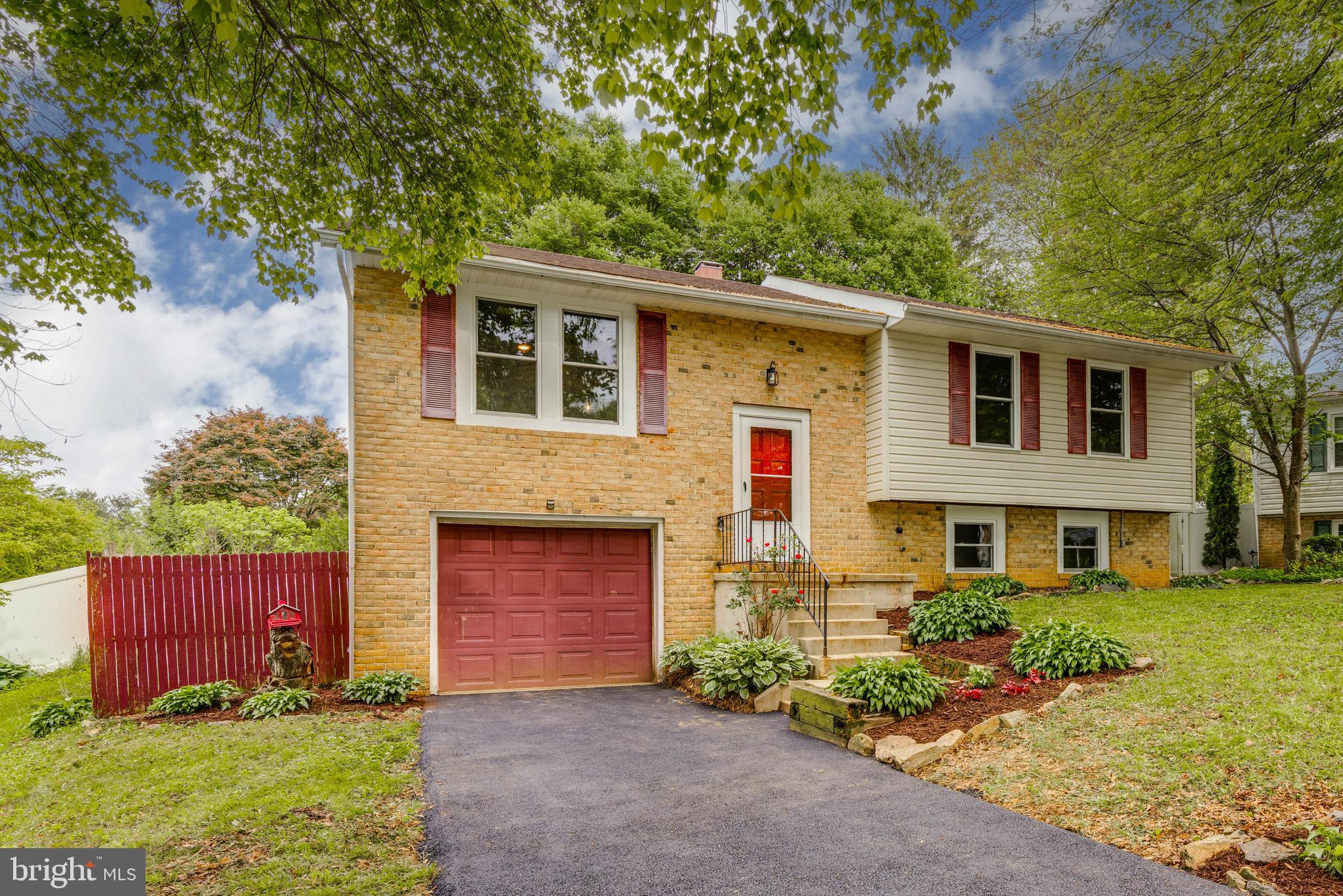 BRIGHT OAKS - Residential