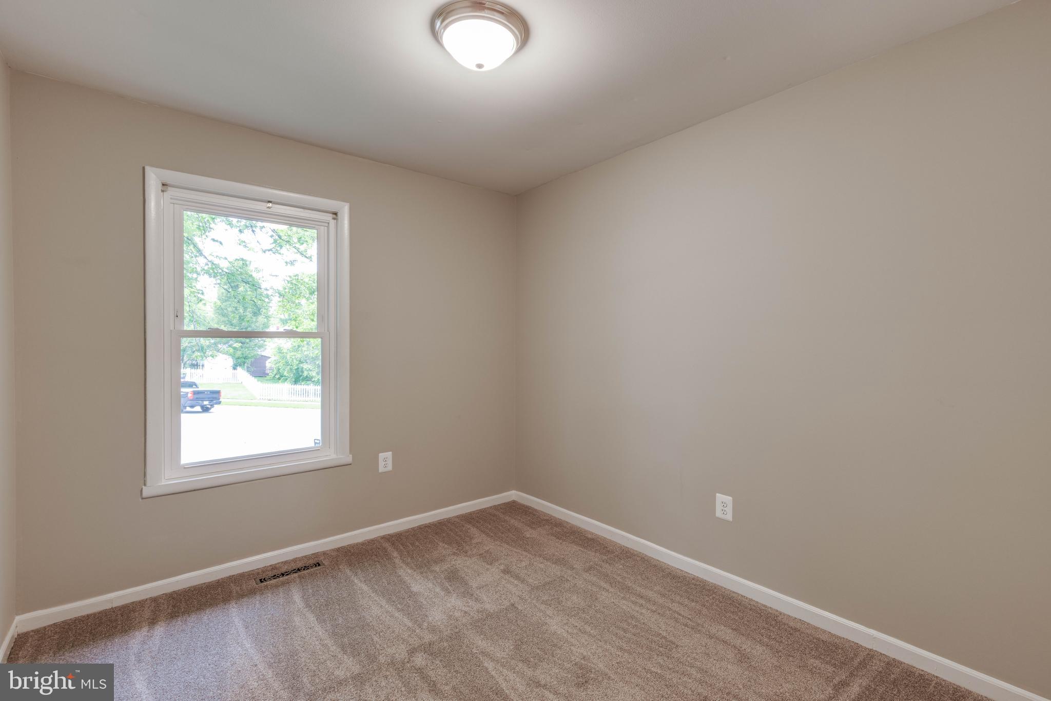 BRIGHT OAKS - Residential