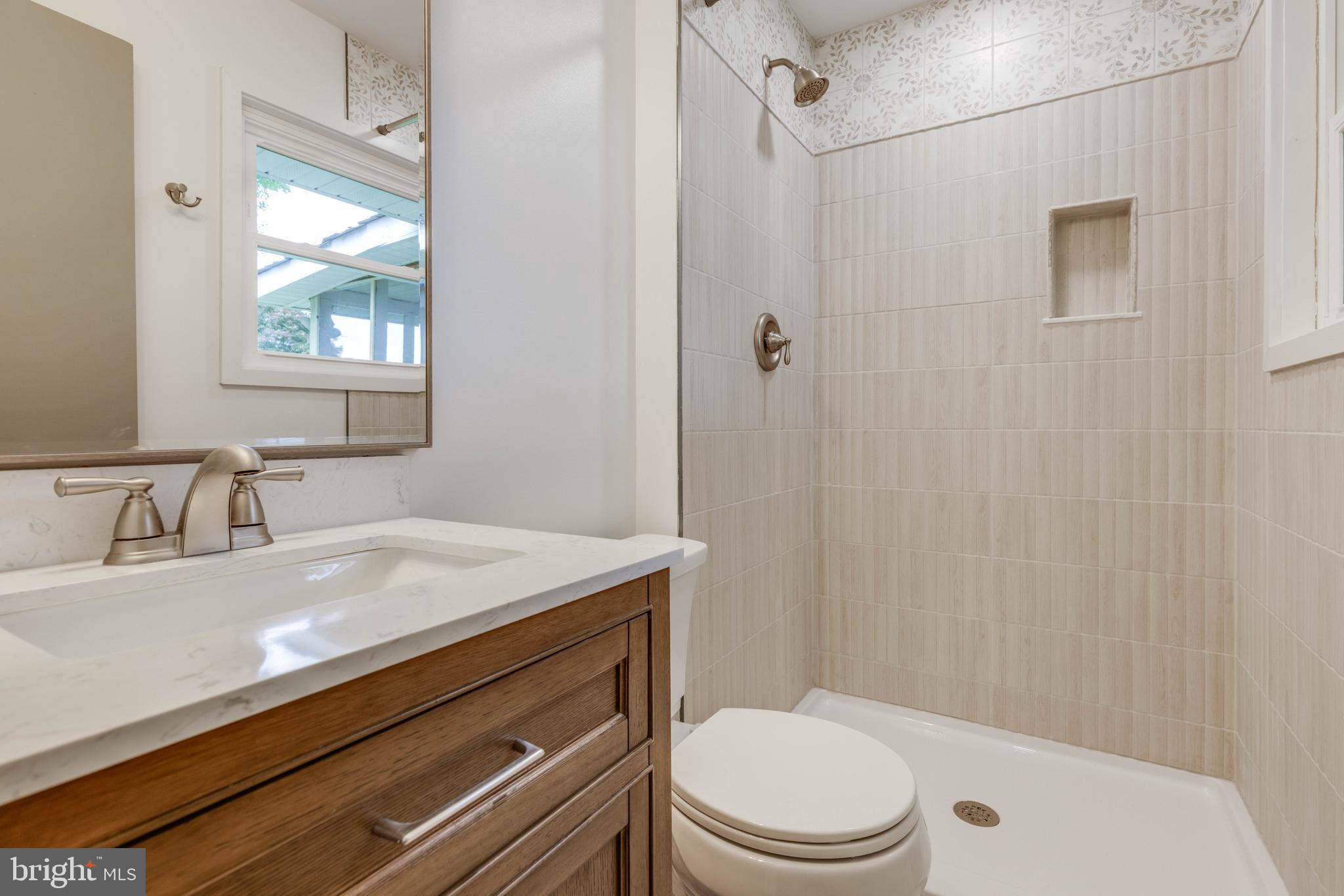 BRIGHT OAKS - Residential