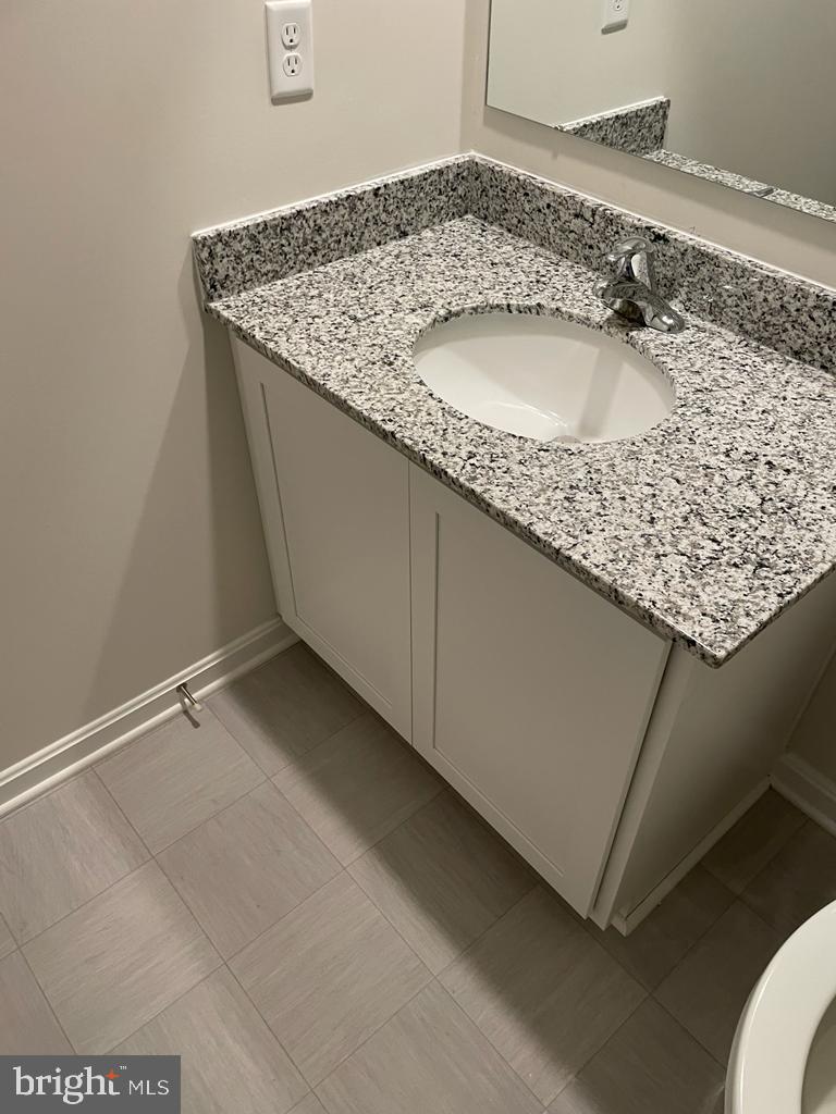 VALLEY VIEW - Residential Lease