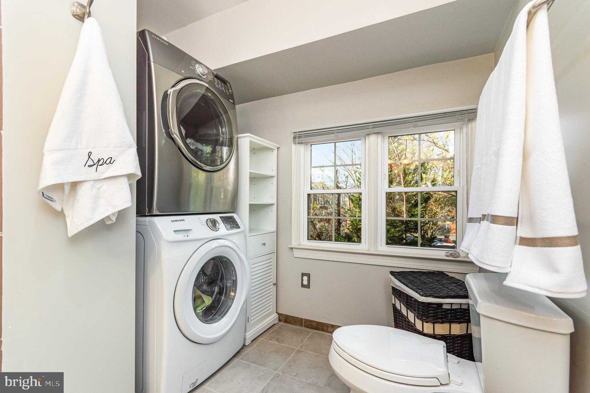 THE MEWS - Residential