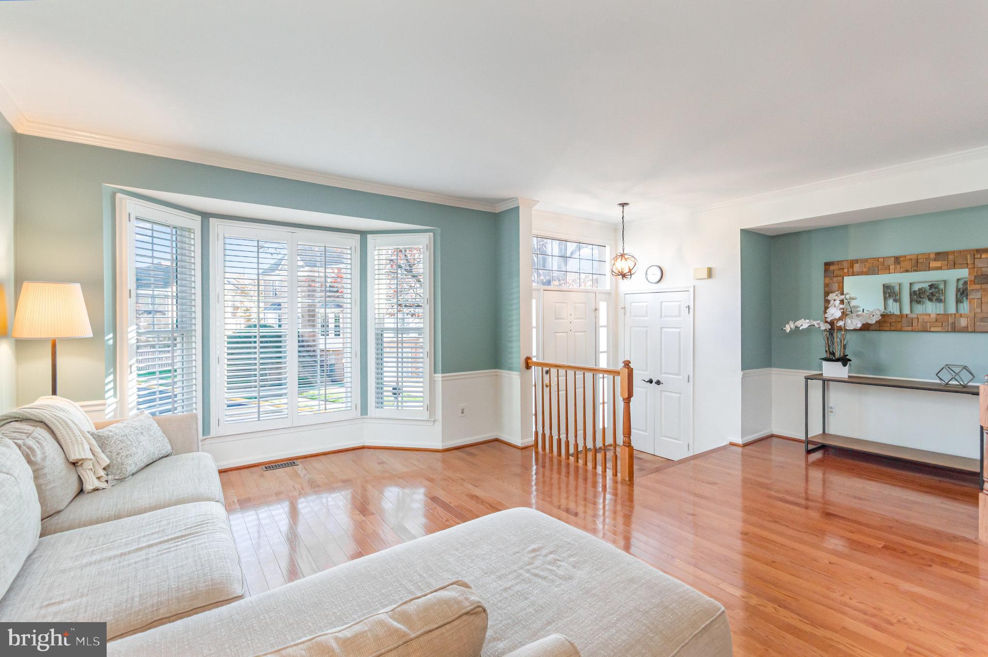 THE MEWS - Residential