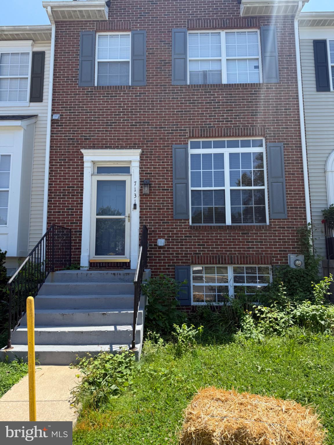 7131 LADD CIRCLE