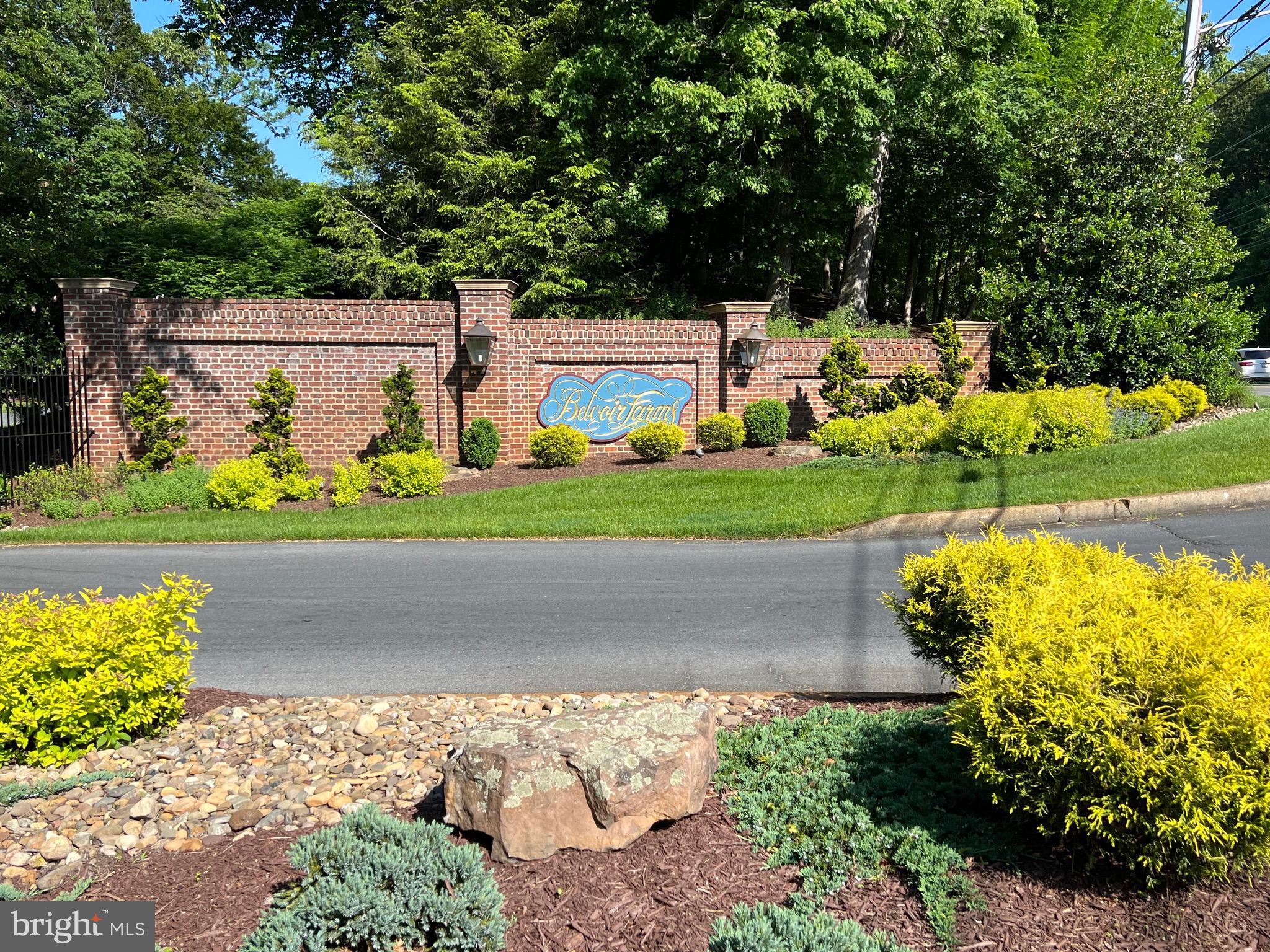 BELVOIR FARMS - Residential