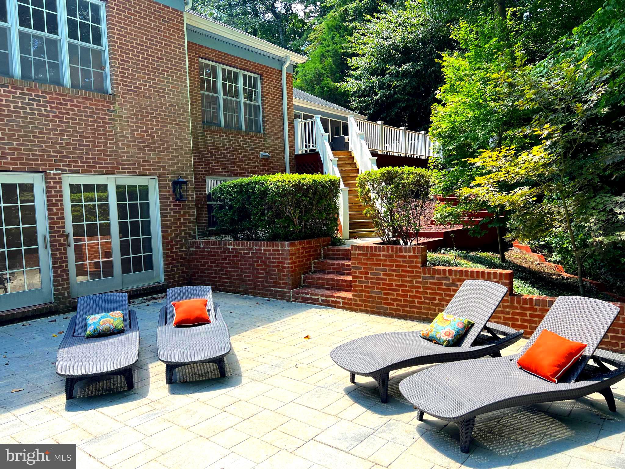 BELVOIR FARMS - Residential