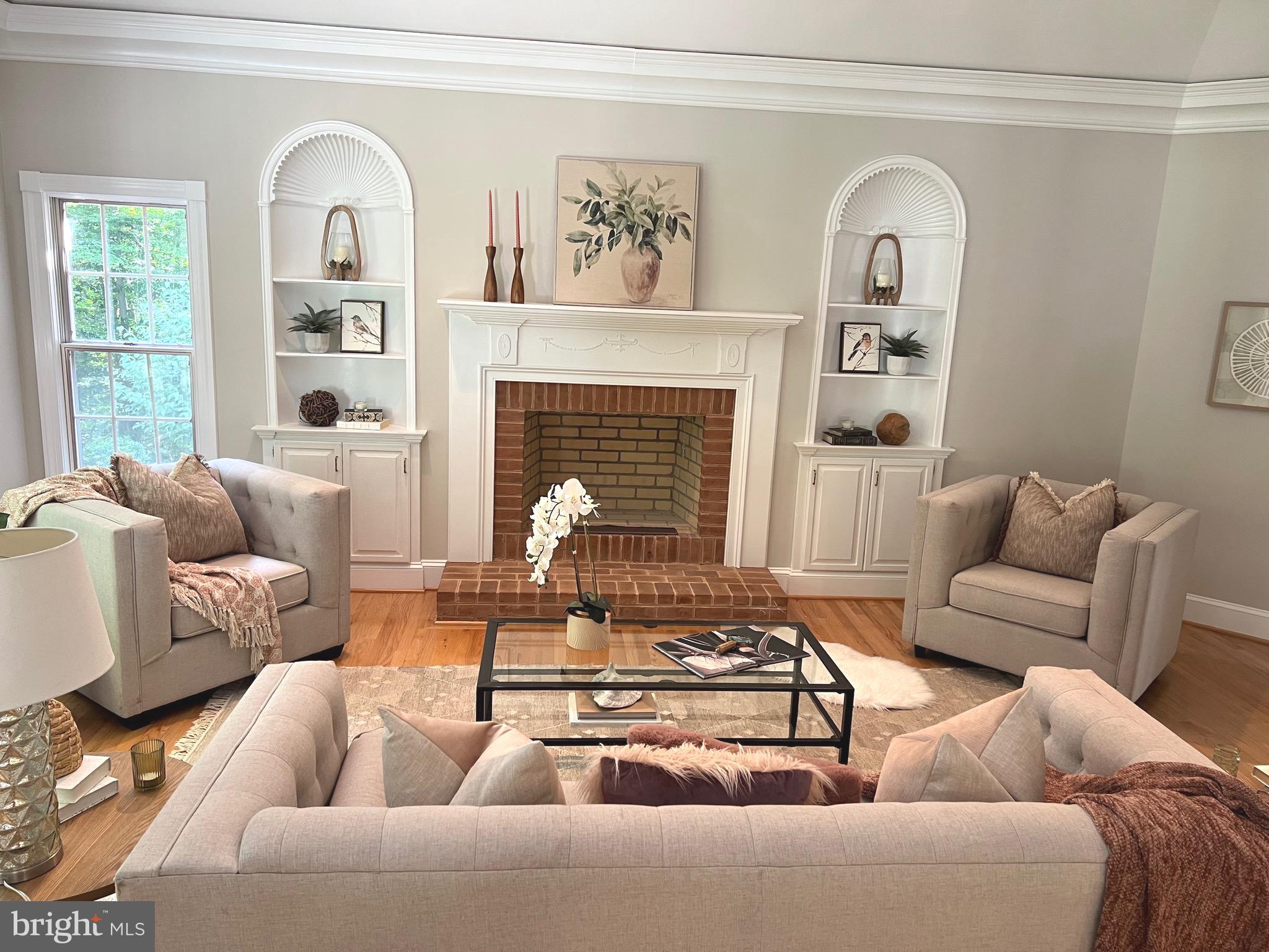 BELVOIR FARMS - Residential