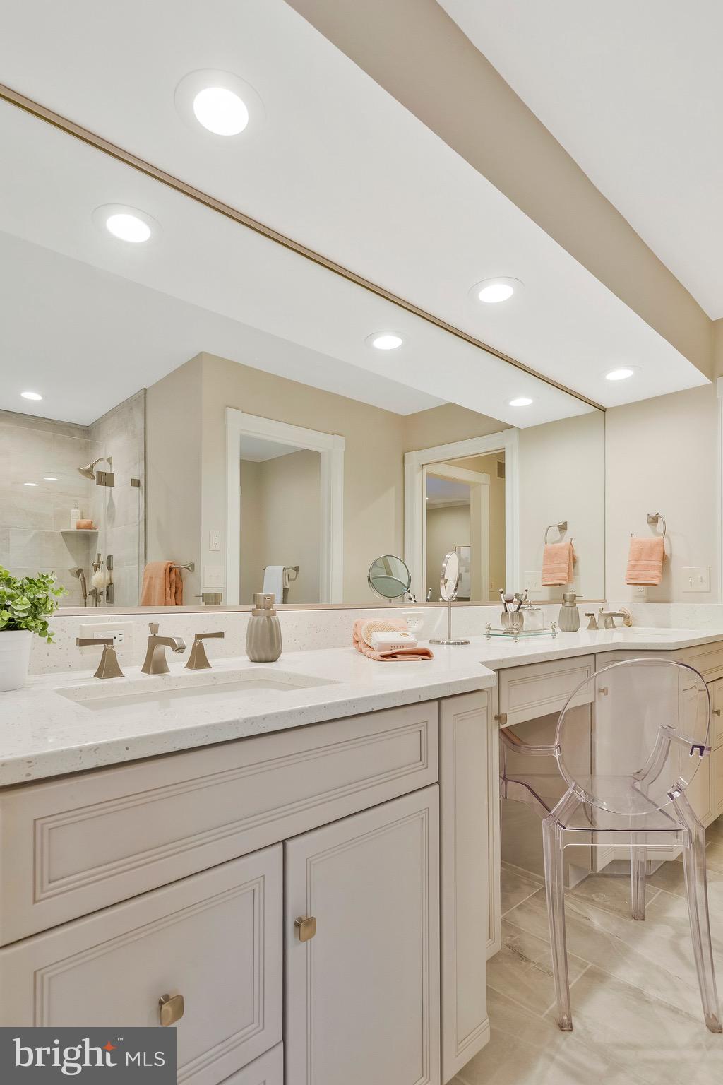 BELVOIR FARMS - Residential