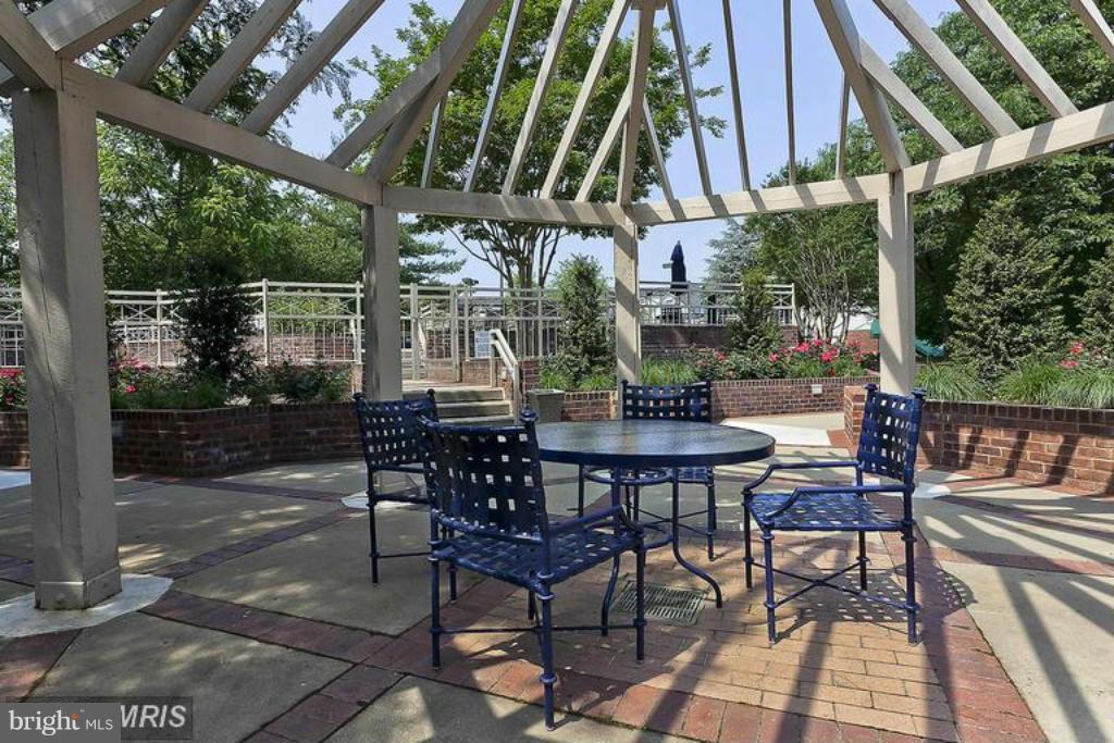 CHASE AT BETHESDA CODM - Residential Lease