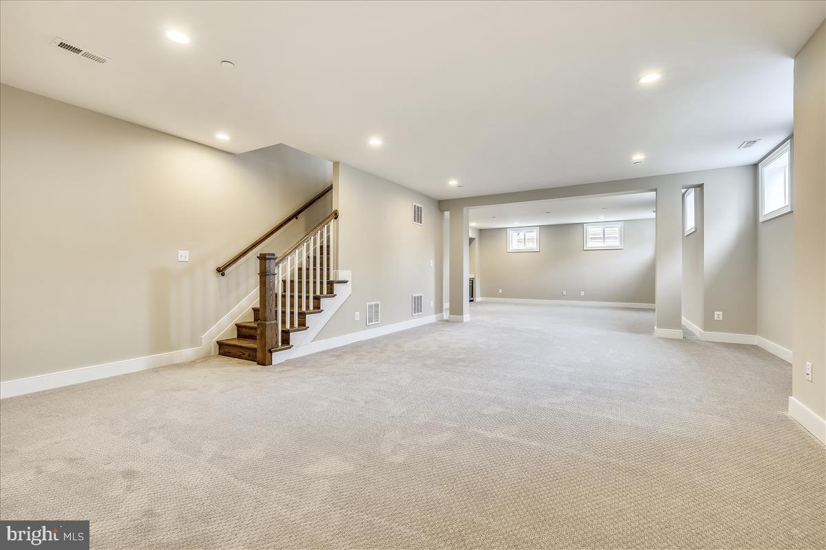 ALTA VISTA - Residential
