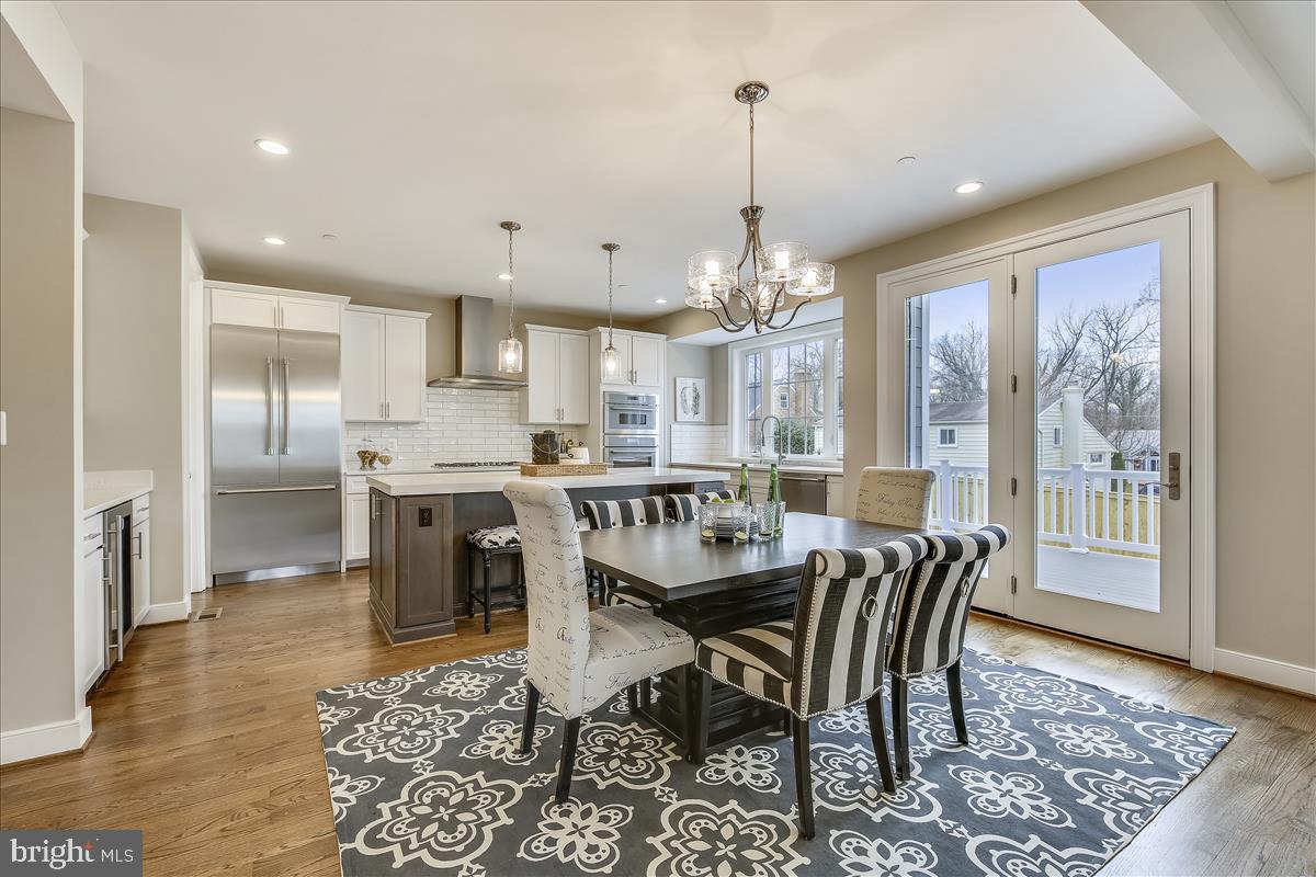 ALTA VISTA - Residential