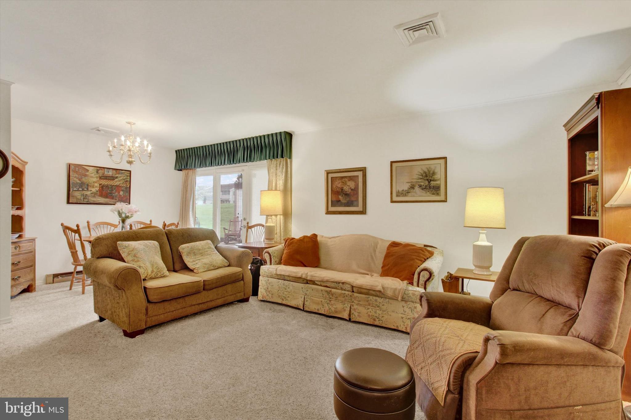 CRESTVIEW VILLAS - Residential