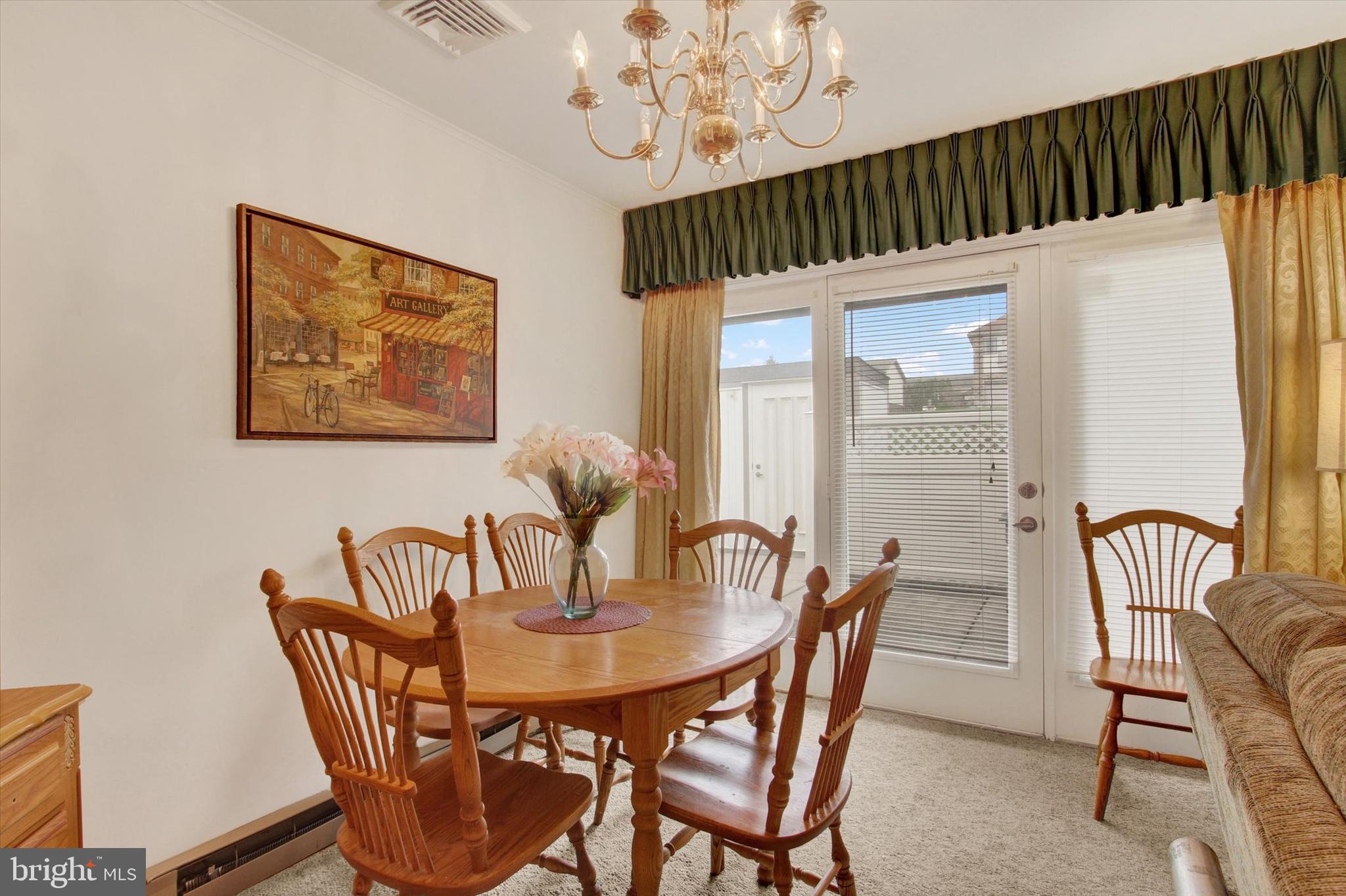 CRESTVIEW VILLAS - Residential