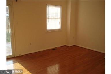 SOUTHGATE WOODS TOWNHOUSES - Residential Lease