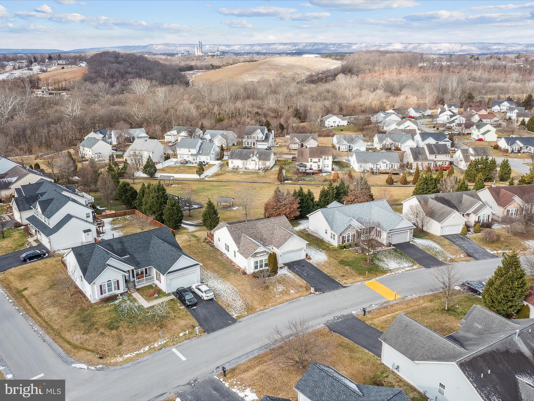 STONEBRIDGE - Residential