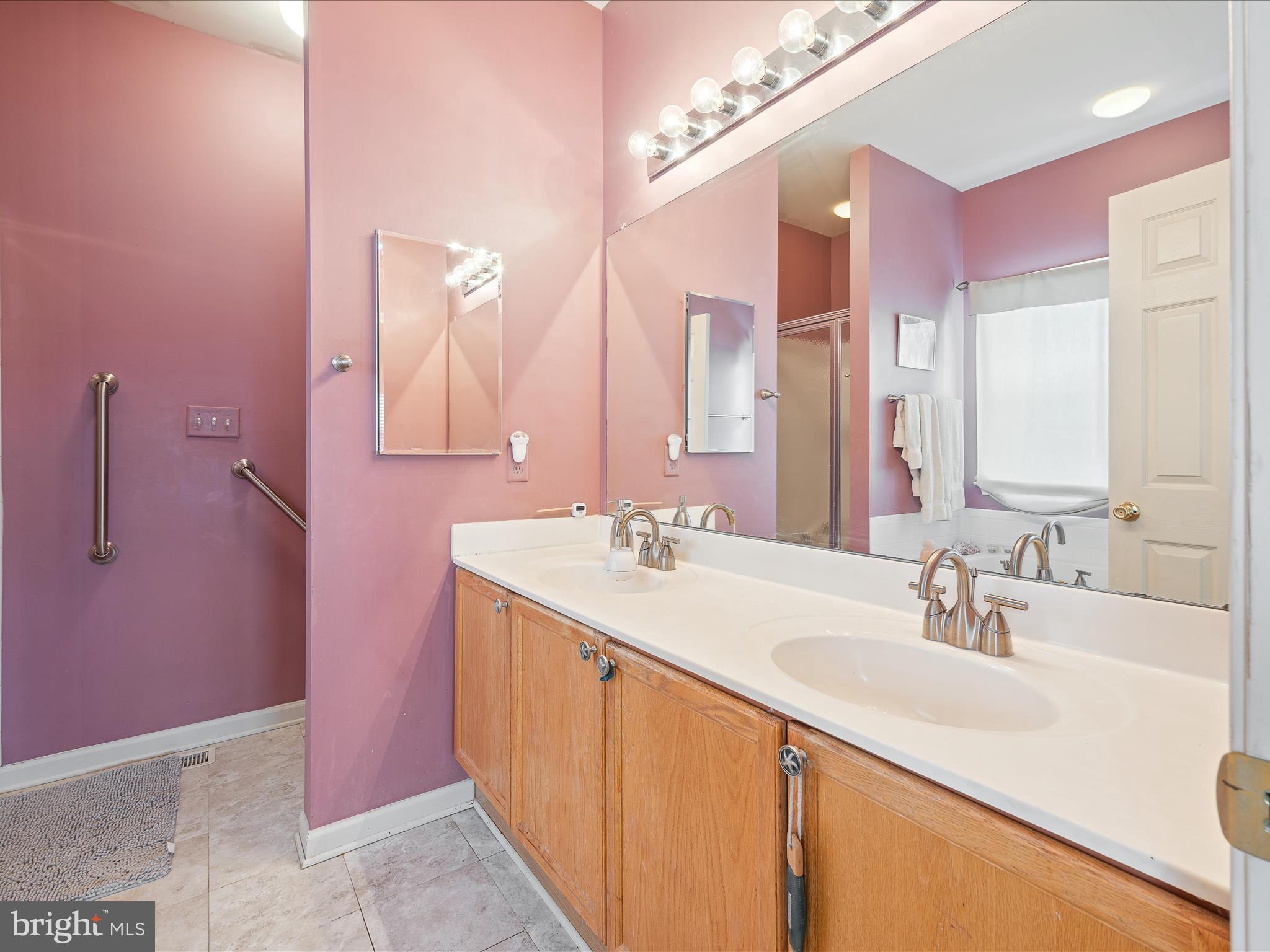 STONEBRIDGE - Residential