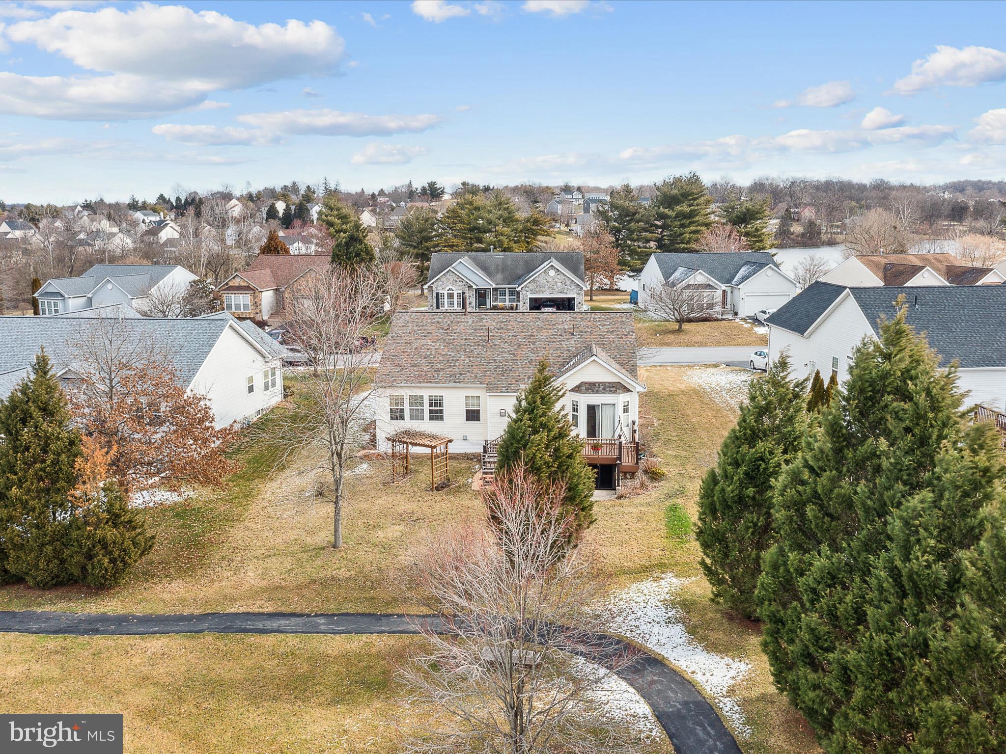 STONEBRIDGE - Residential