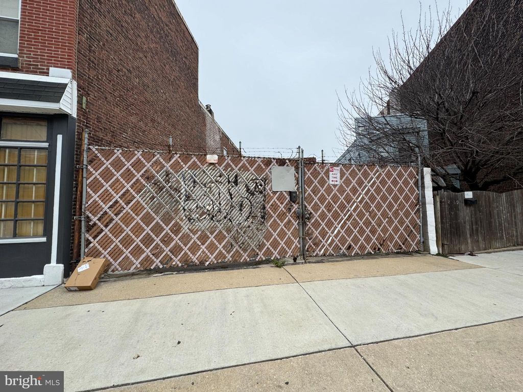 Photo of 2314 - 16 E Susquehanna Avenue, PHILADELPHIA, PA 19125 (MLS # PAPH2565508)