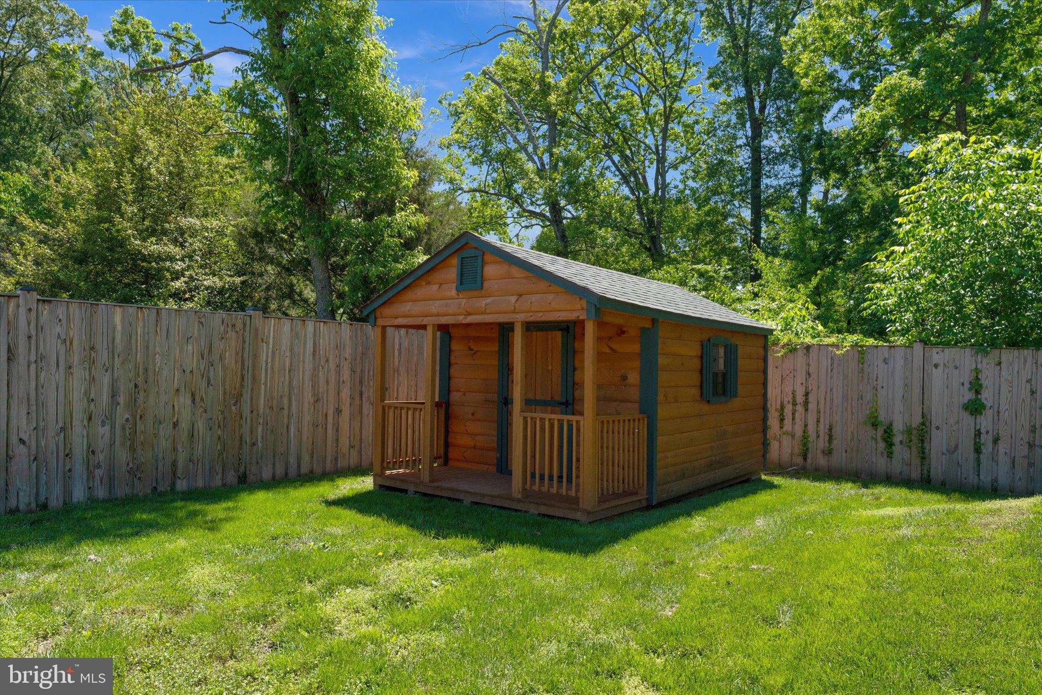 DOWDEN TERRACE - Residential Lease