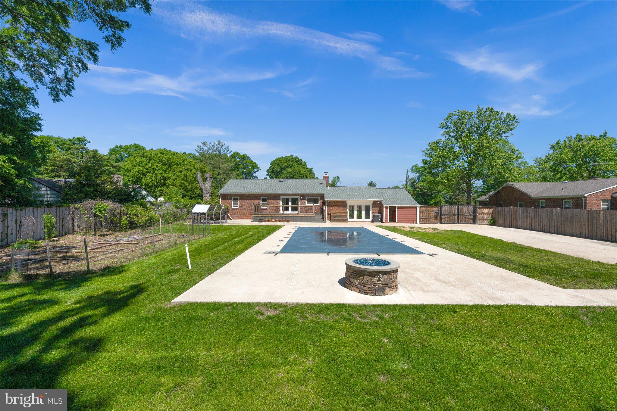 DOWDEN TERRACE - Residential Lease