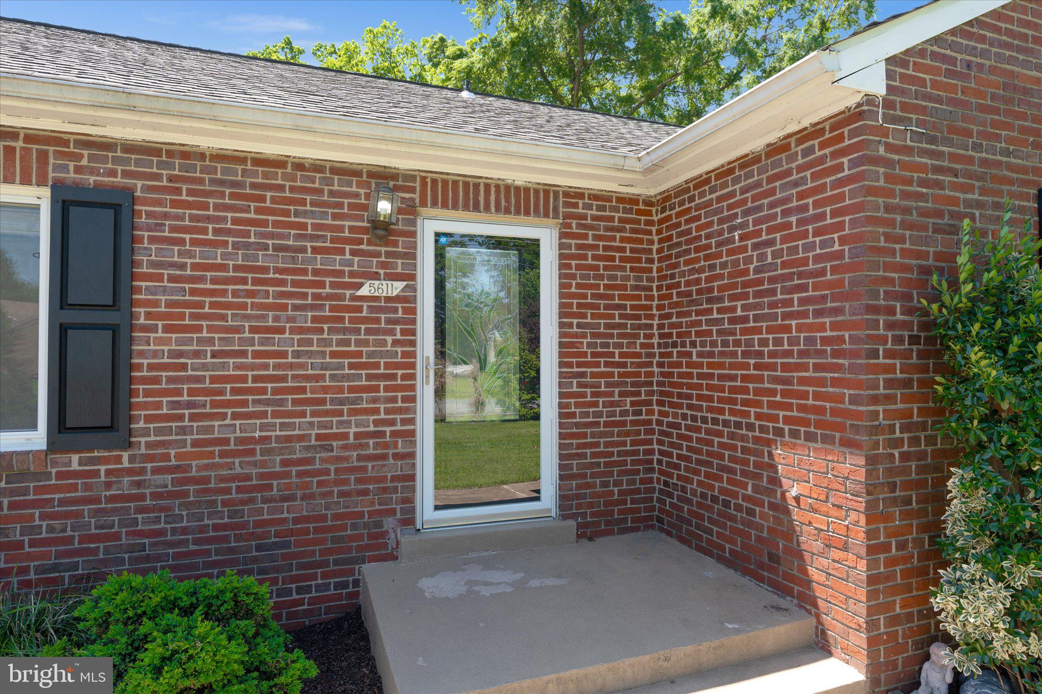 DOWDEN TERRACE - Residential Lease