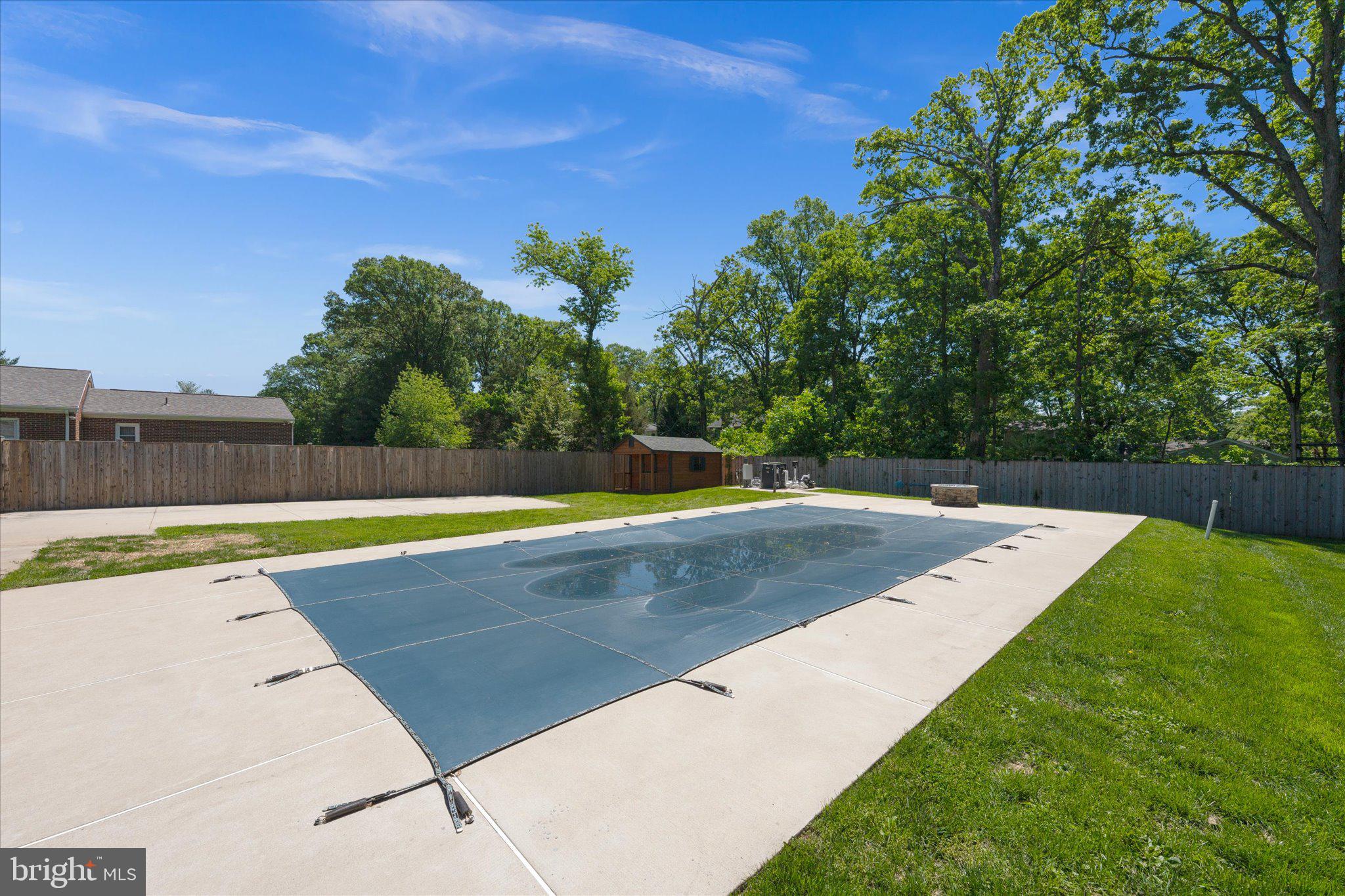 DOWDEN TERRACE - Residential Lease