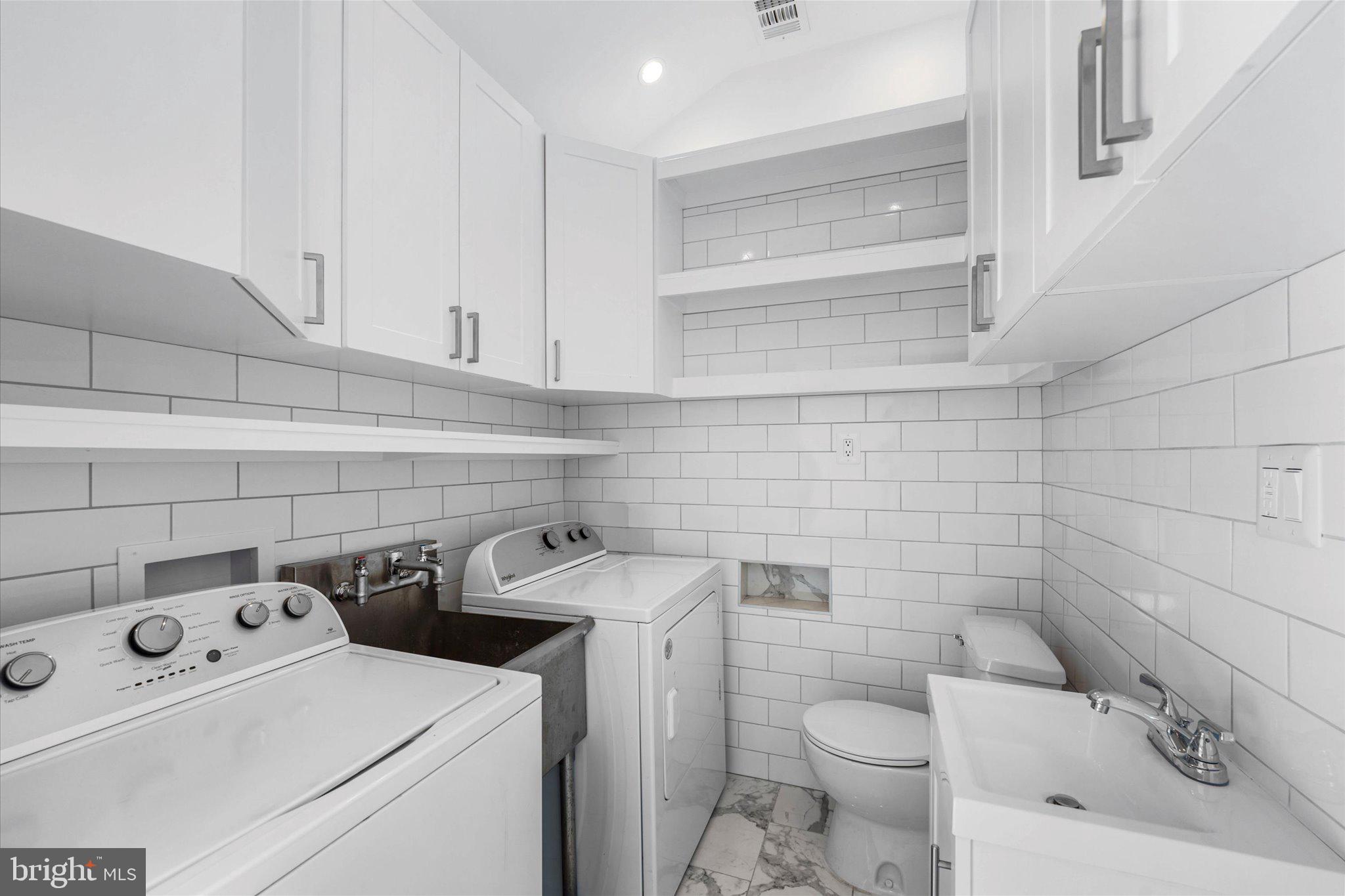 DOWDEN TERRACE - Residential Lease