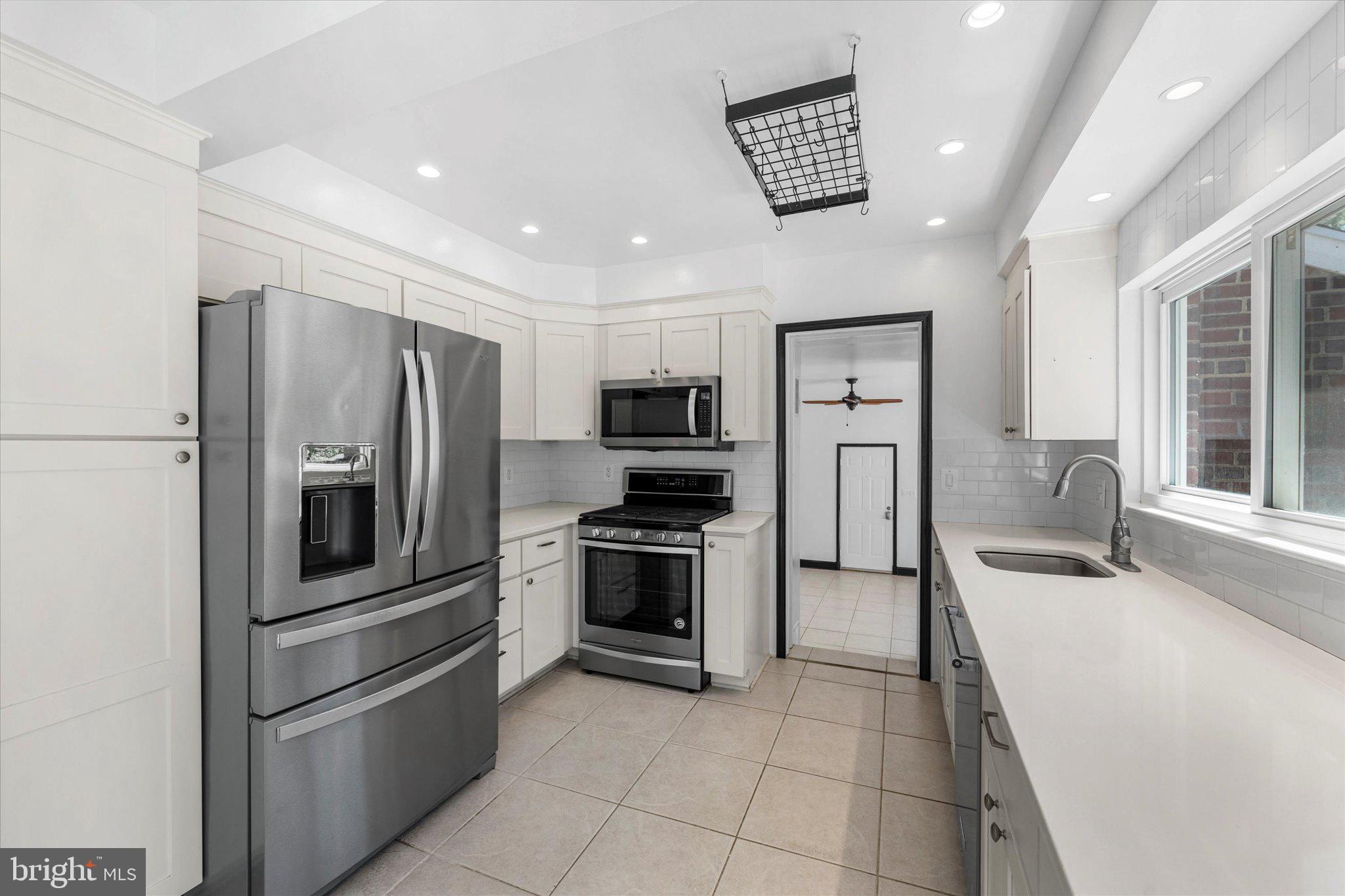 DOWDEN TERRACE - Residential Lease