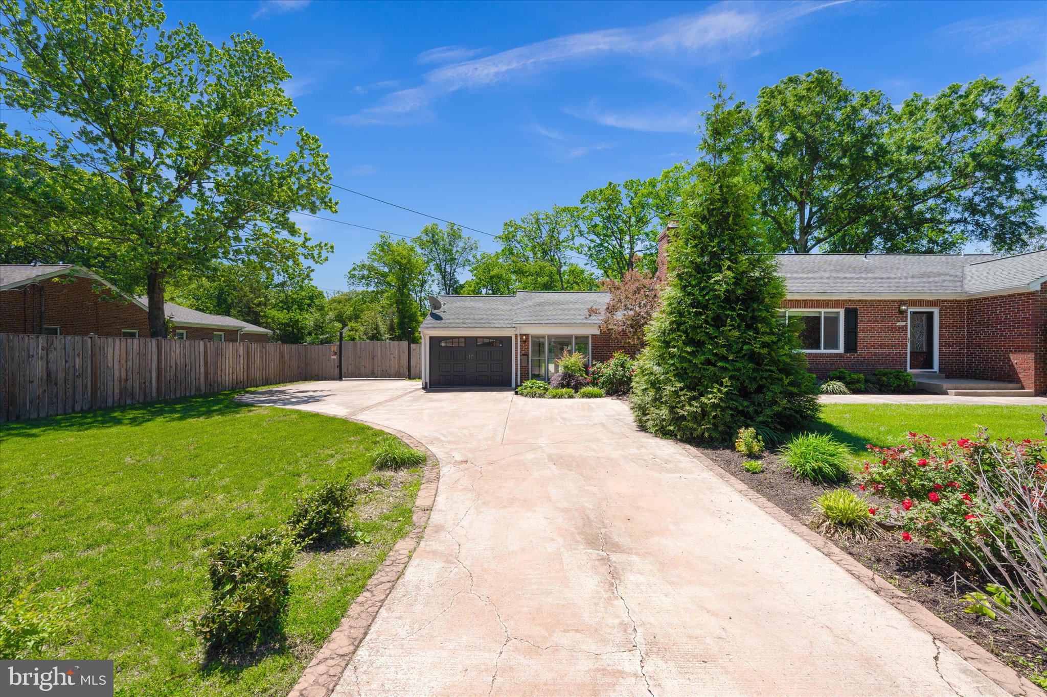 DOWDEN TERRACE - Residential Lease