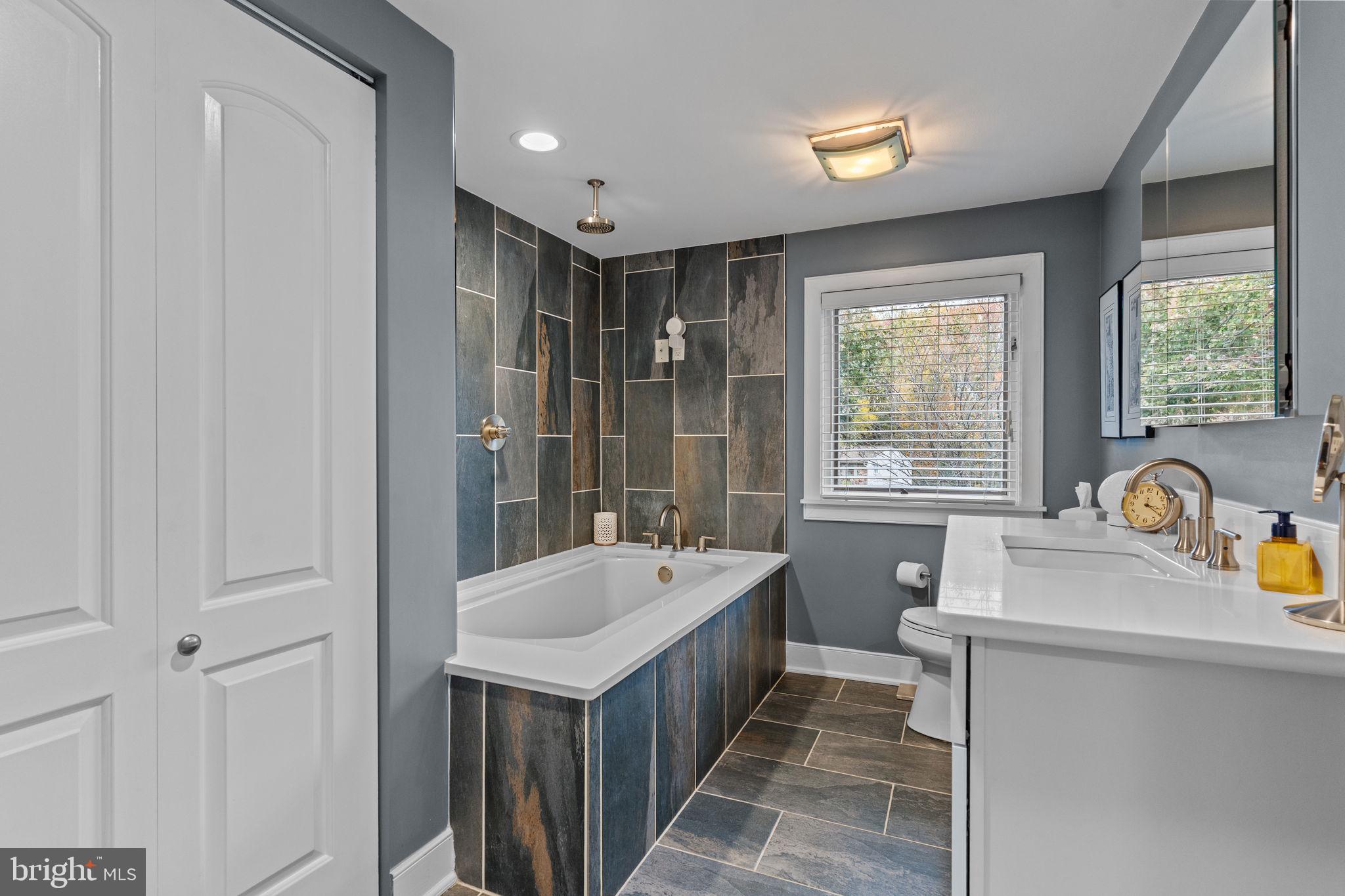 GLEN ASHTON FARMS - Residential