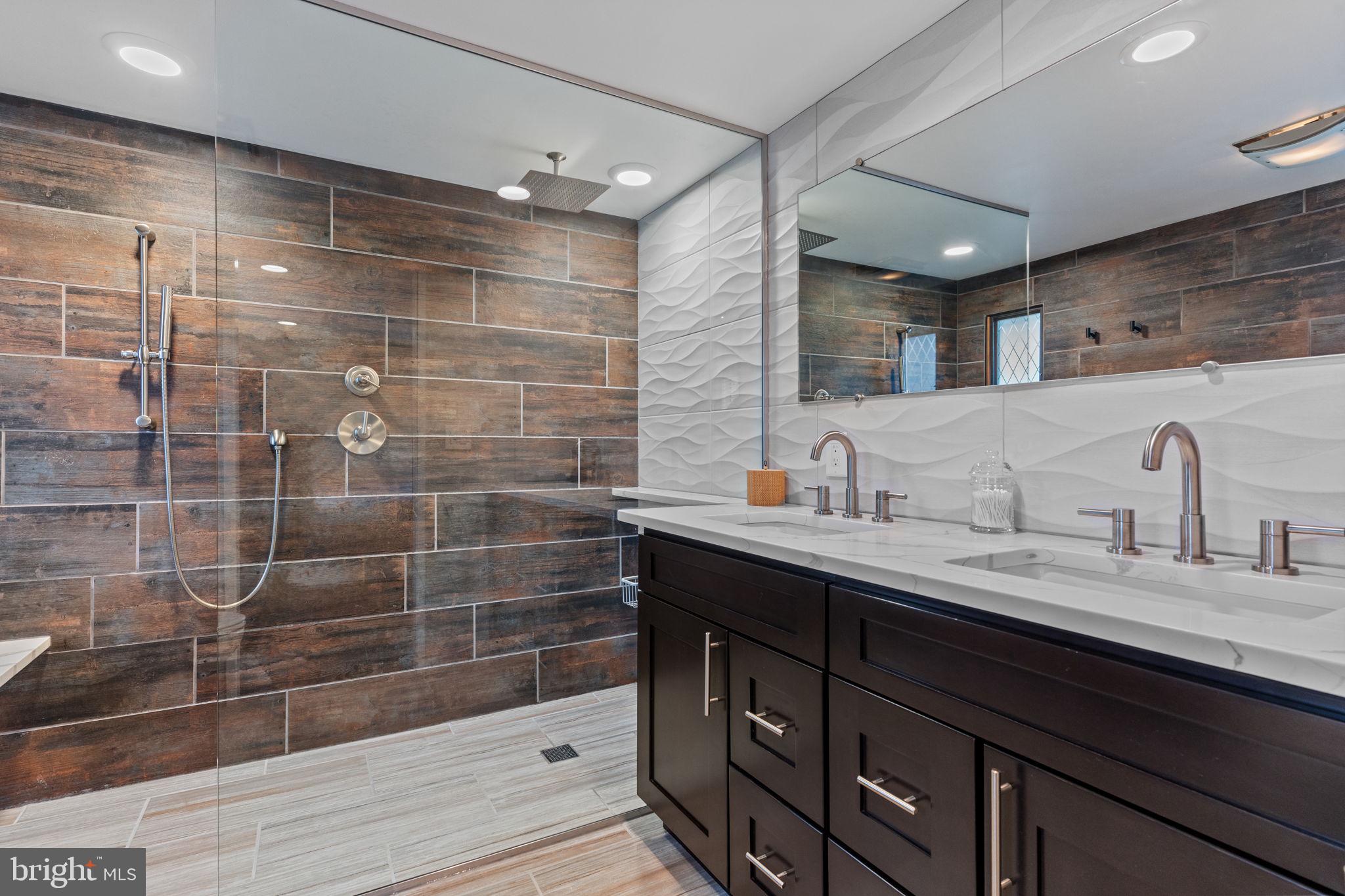 GLEN ASHTON FARMS - Residential