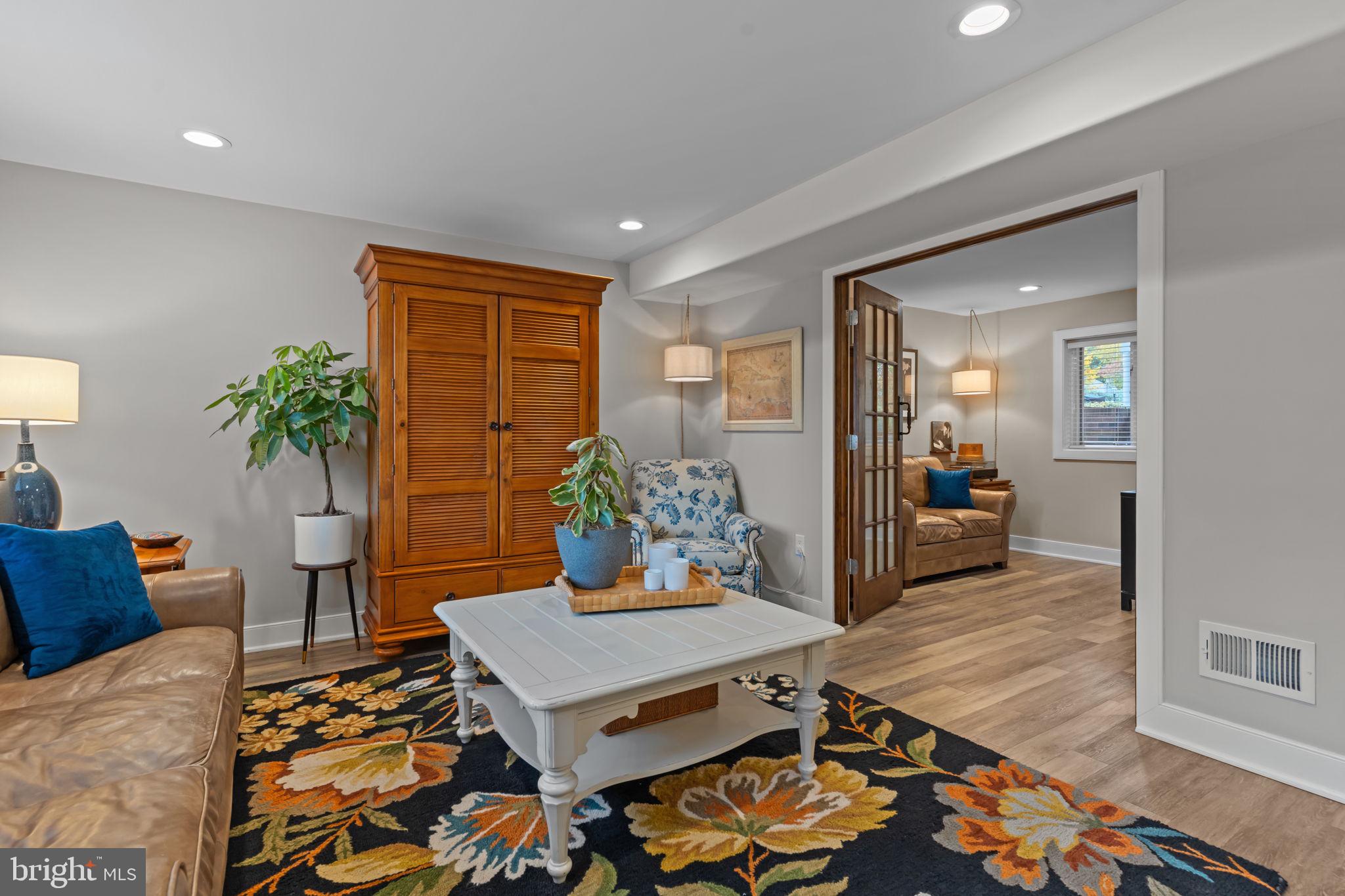 GLEN ASHTON FARMS - Residential