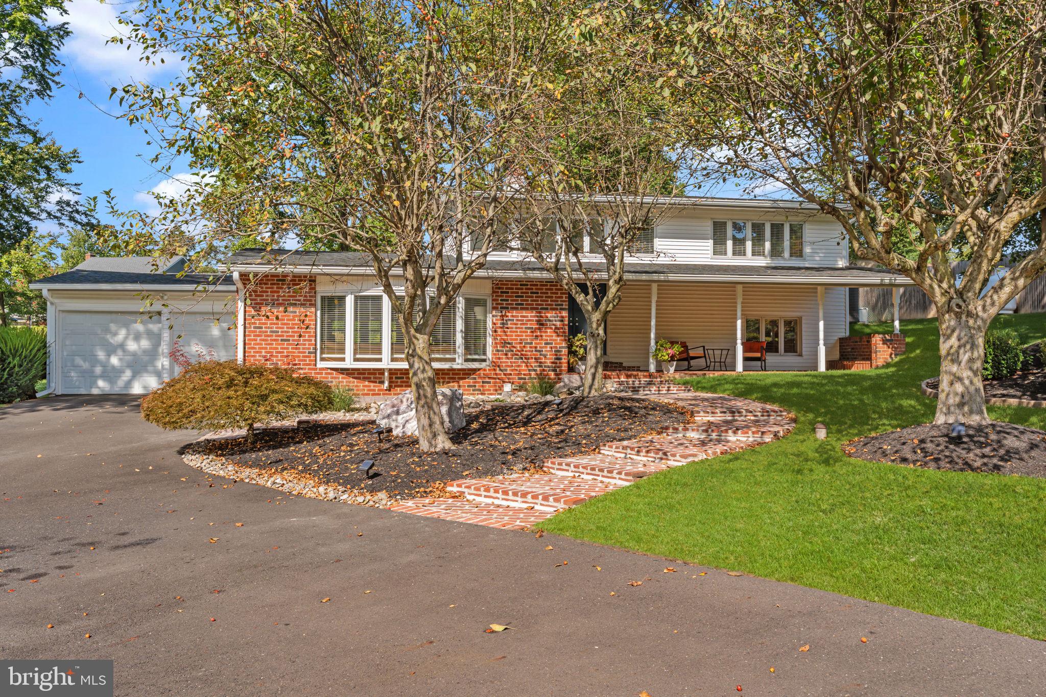 GLEN ASHTON FARMS - Residential