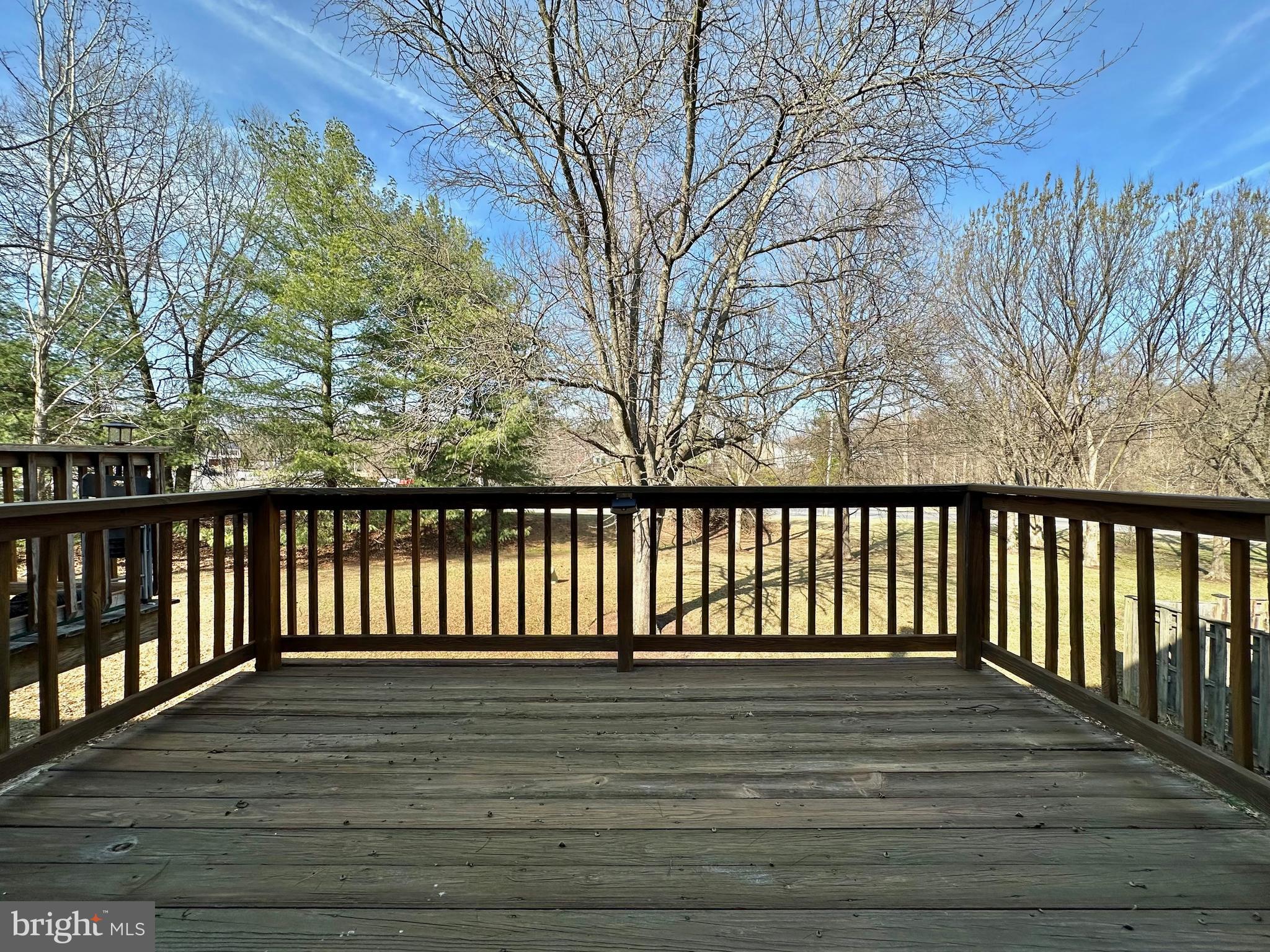 SILVER SPRING CNTRY CLUB - Residential